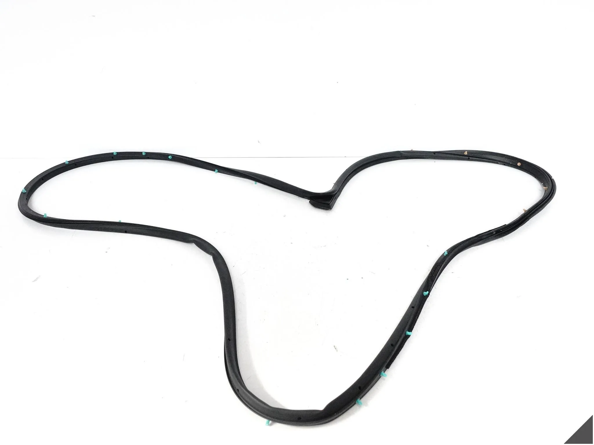 MAZDA CX-5 CX5 II 2 KF 17-25 USZCZELKA RAMKA DRZWI PRZÓD PRAWY MAZDA CX-5 CX5 II 2 KF 17-25 USZCZELKA RAMKA DRZWI PRZÓD PRAWY