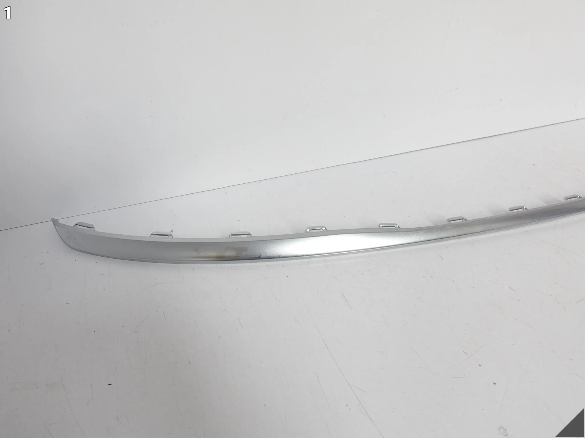 AUDI A4 B9 8W0 LIFT 19-24 SEDAN/KOMBI LISTWA SPOILER CHROM W ZDERZAK TYŁ AUDI A4 B9 8W0 LIFT 19-24 SEDAN/KOMBI LISTWA SPOILER CHROM W ZDERZAK TYŁ - obrazek 2