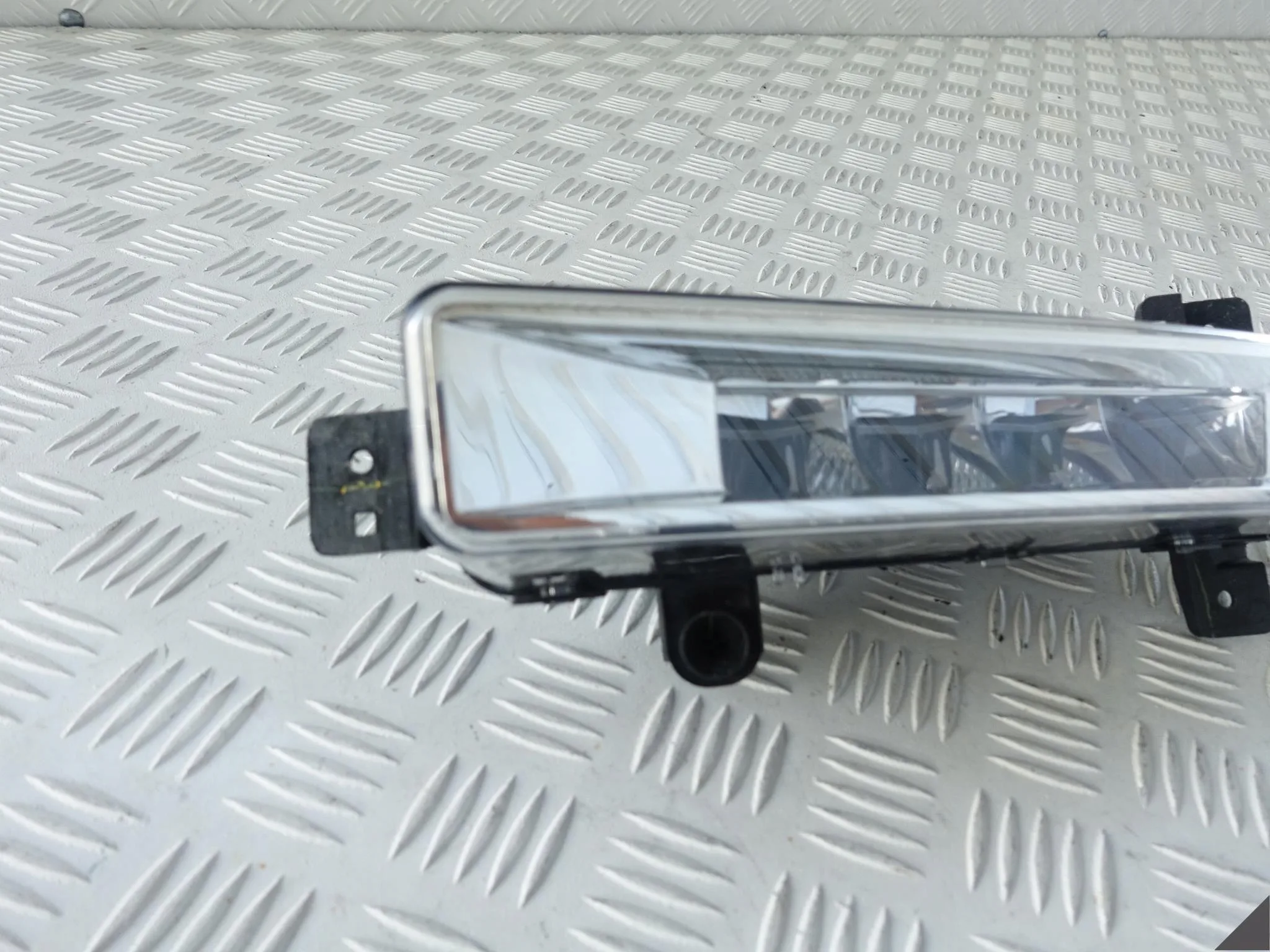 BMW 5 G30 G31 6 G32 LED LAMPA HALOGEN LEWY IDEALNY BMW 5 G30 G31 6 G32 LED LAMPA HALOGEN LEWY IDEALNY - obrazek 2