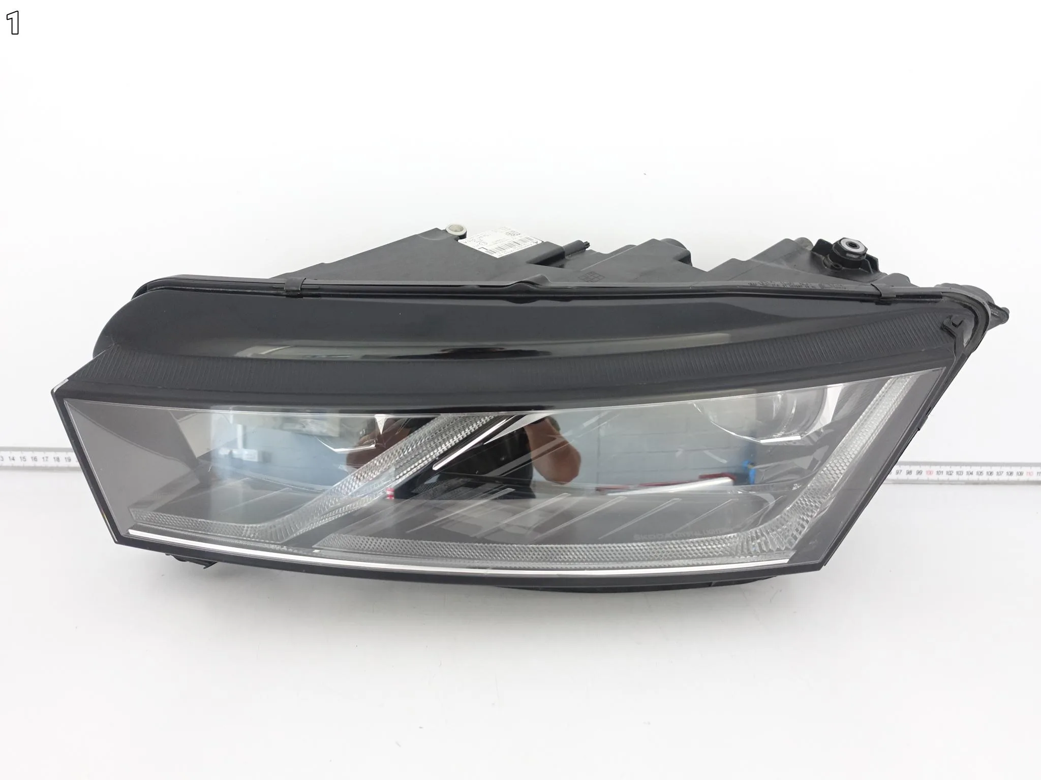 SKODA OCTAVIA IV 4 5E4 19-24 LAMPA FULL LED CRYSTAL LIGHTING LEWA PRZÓD EU SKODA OCTAVIA IV 4 5E4 19-24 LAMPA FULL LED CRYSTAL LIGHTING LEWA PRZÓD EU - obrazek 2
