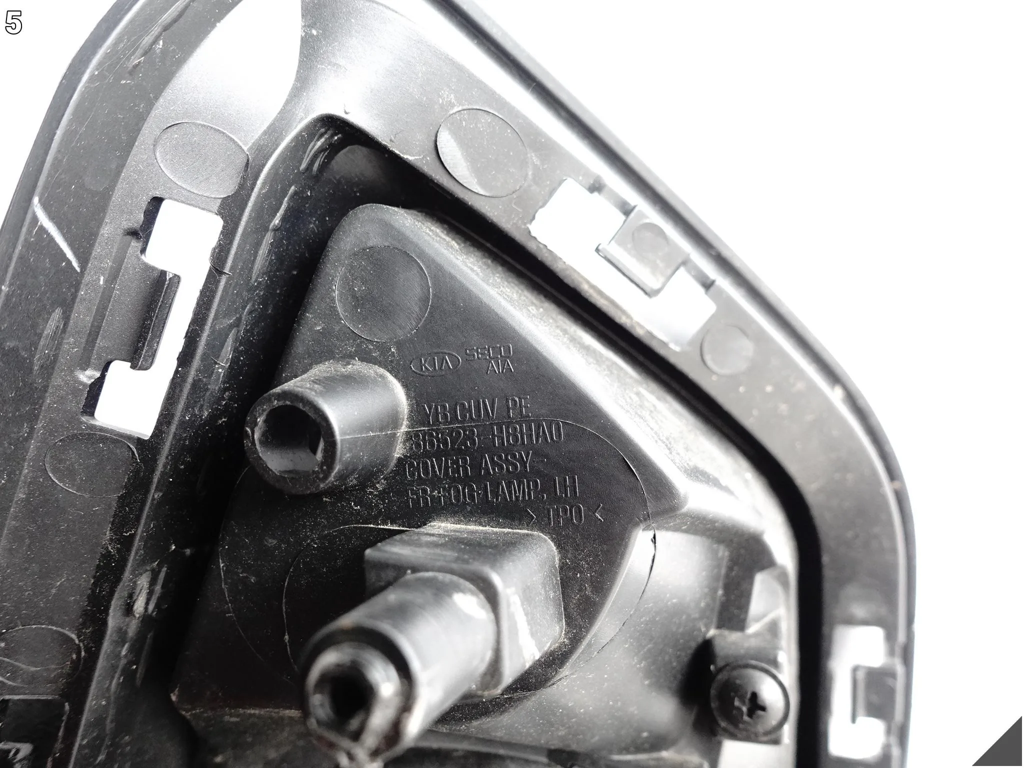 KIA STONIC LIFT 20-24 ZDERZAK KRATKA ATRAPA RAMKA NA HALOGEN LEWA PRZÓD KIA STONIC LIFT 20-24 ZDERZAK KRATKA ATRAPA RAMKA NA HALOGEN LEWA PRZÓD - obrazek 6