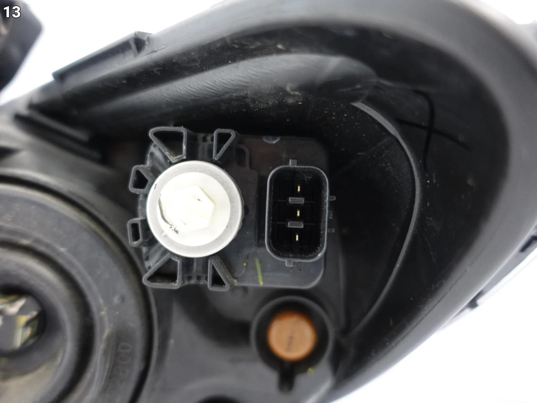 HONDA JAZZ IV 4 15-18 ZWYKŁA HALOGEN LAMPA PRAWA PRZÓD EUROPA HONDA JAZZ IV 4 15-18 ZWYKŁA HALOGEN LAMPA PRAWA PRZÓD EUROPA - obrazek 14