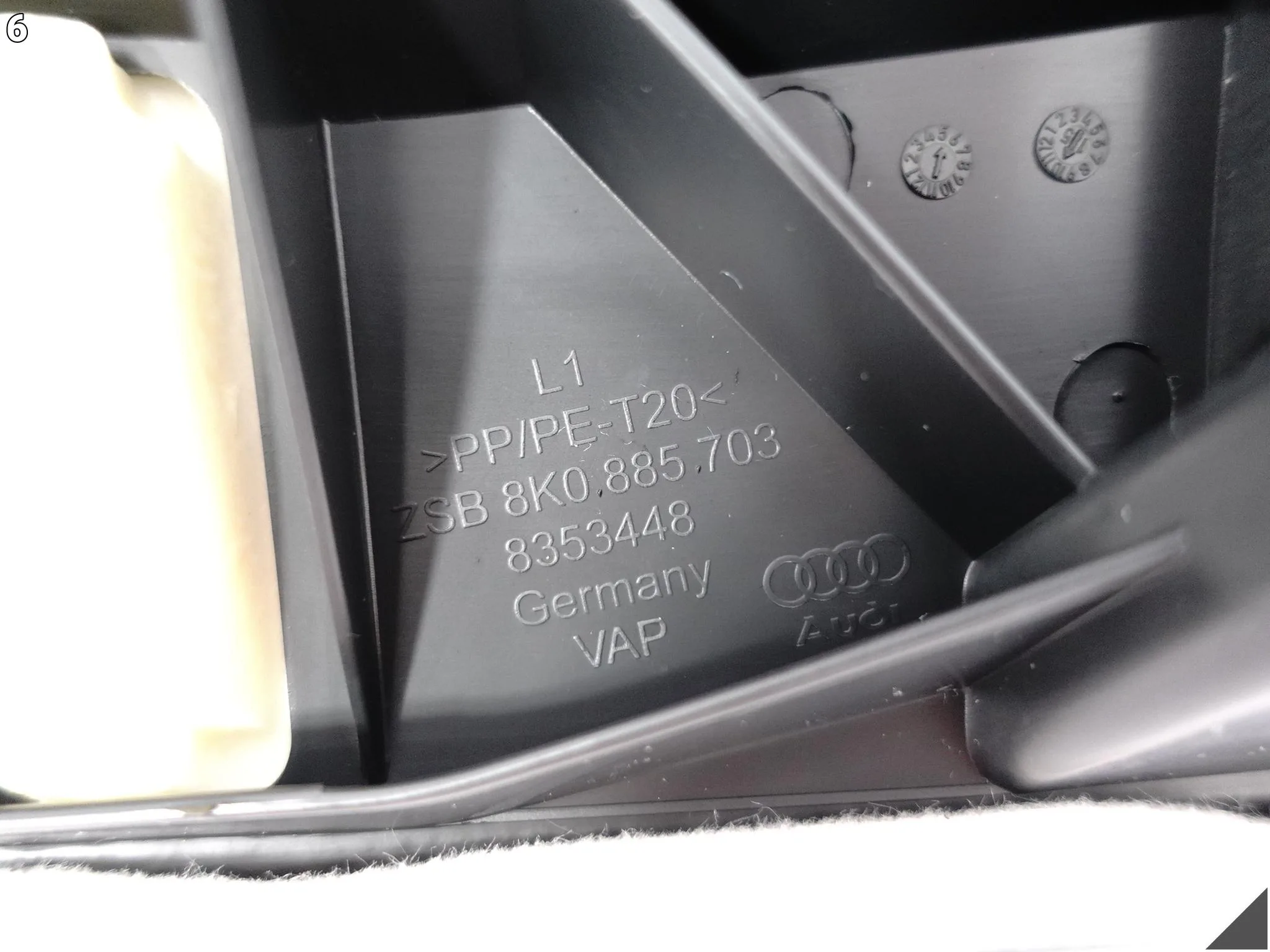 AUDI A5 8T0 A4 8K0 B8 LIFT 11-16 BOCZEK TAPICERKA TYLNEJ KANAPY LEWY MILANO AUDI A5 8T0 A4 8K0 B8 LIFT 11-16 BOCZEK TAPICERKA TYLNEJ KANAPY LEWY MILANO - obrazek 7