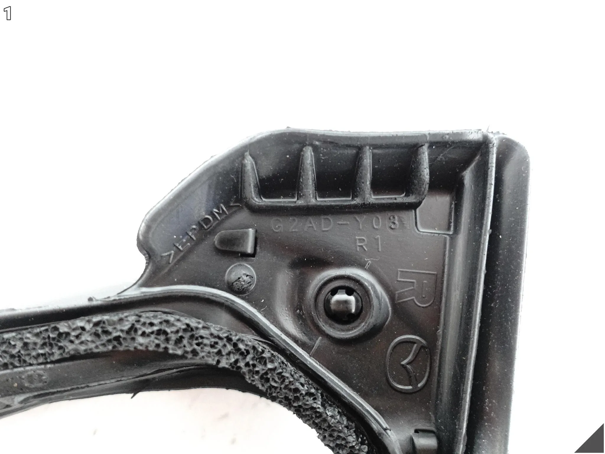 MAZDA CX-5 CX5 II 2 KF 17-25 USZCZELKA RAMKA DRZWI PRZÓD PRAWY MAZDA CX-5 CX5 II 2 KF 17-25 USZCZELKA RAMKA DRZWI PRZÓD PRAWY - obrazek 2