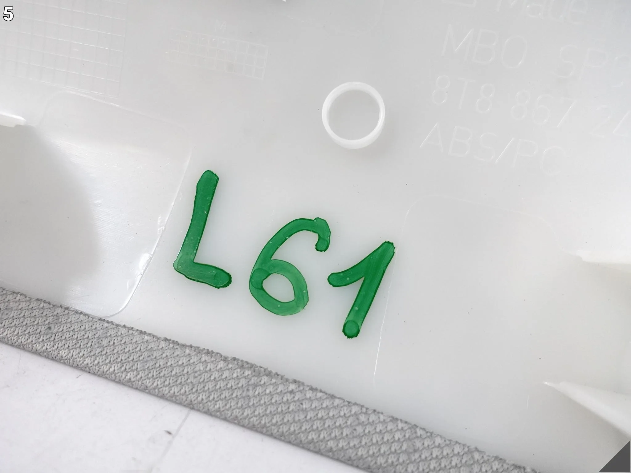 AUDI A5 S5 8T8 B8 LIFT 11-16 SPORTBACK OSŁONA POSZYCIE SŁUPEK D LEWY AUDI A5 S5 8T8 B8 LIFT 11-16 SPORTBACK OSŁONA POSZYCIE SŁUPEK D LEWY - obrazek 6