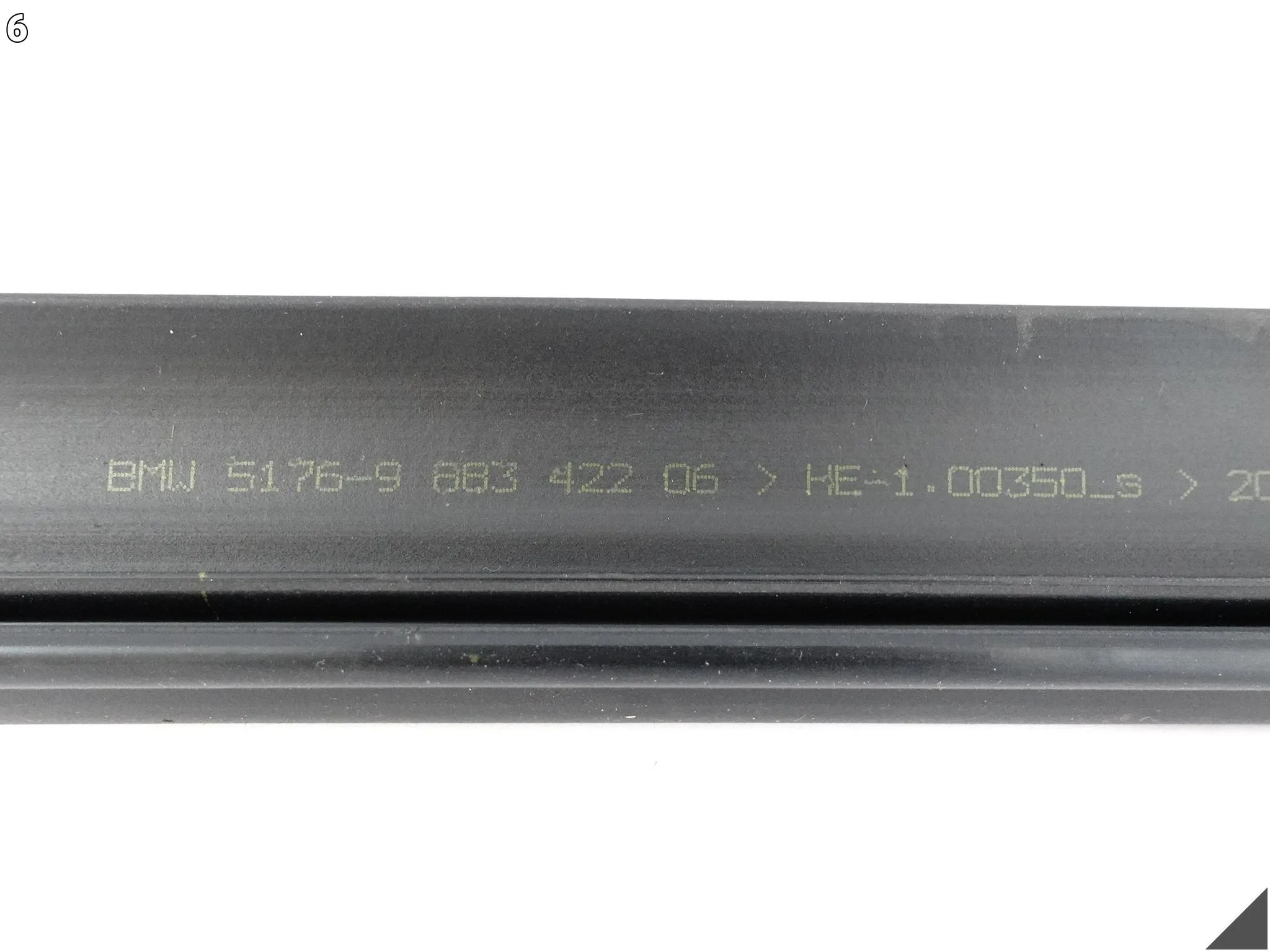 BMW X1 U11 22- X2 U10 23- USZCZELKA MASKI PASA PRZEDNIEGO PRZÓD 9883422 BMW X1 U11 22- X2 U10 23- USZCZELKA MASKI PASA PRZEDNIEGO PRZÓD 9883422 - obrazek 7