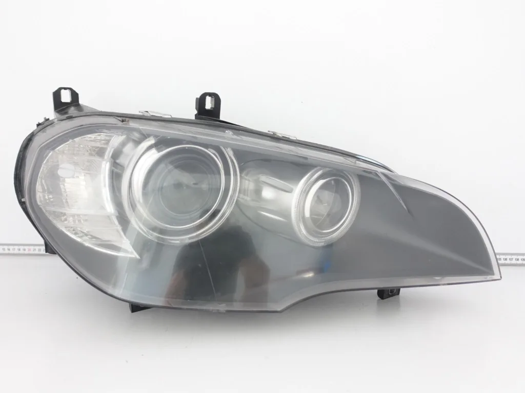 BMW X5 E70 06-11 LAMPA XENON NIESKRĘTNA PRAWA PRZÓD EUROPA BMW X5 E70 06-11 LAMPA XENON NIESKRĘTNA PRAWA PRZÓD EUROPA