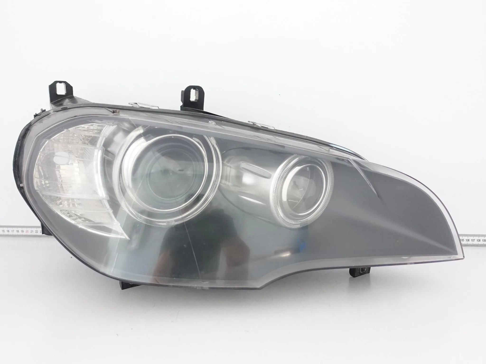 BMW X5 E70 06-11 LAMPA XENON NIESKRĘTNA PRAWA PRZÓD EUROPA BMW X5 E70 06-11 LAMPA XENON NIESKRĘTNA PRAWA PRZÓD EUROPA