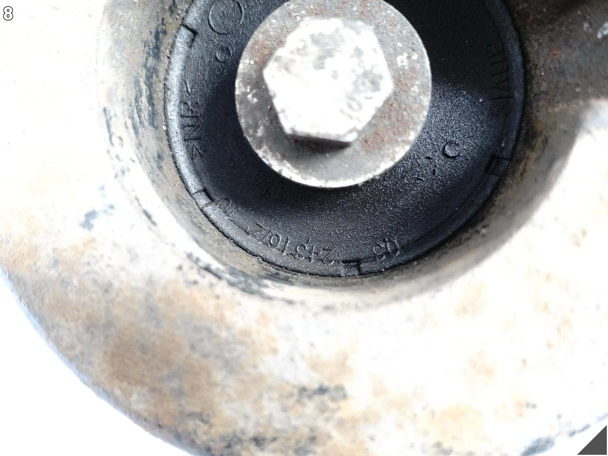 BMW 5 G30 G31 6 G32 7 G11 G12 TŁUMIK DRGAŃ UCHWYT STABILIZATORA LEWY TYŁ BMW 5 G30 G31 6 G32 7 G11 G12 TŁUMIK DRGAŃ UCHWYT STABILIZATORA LEWY TYŁ - obrazek 9