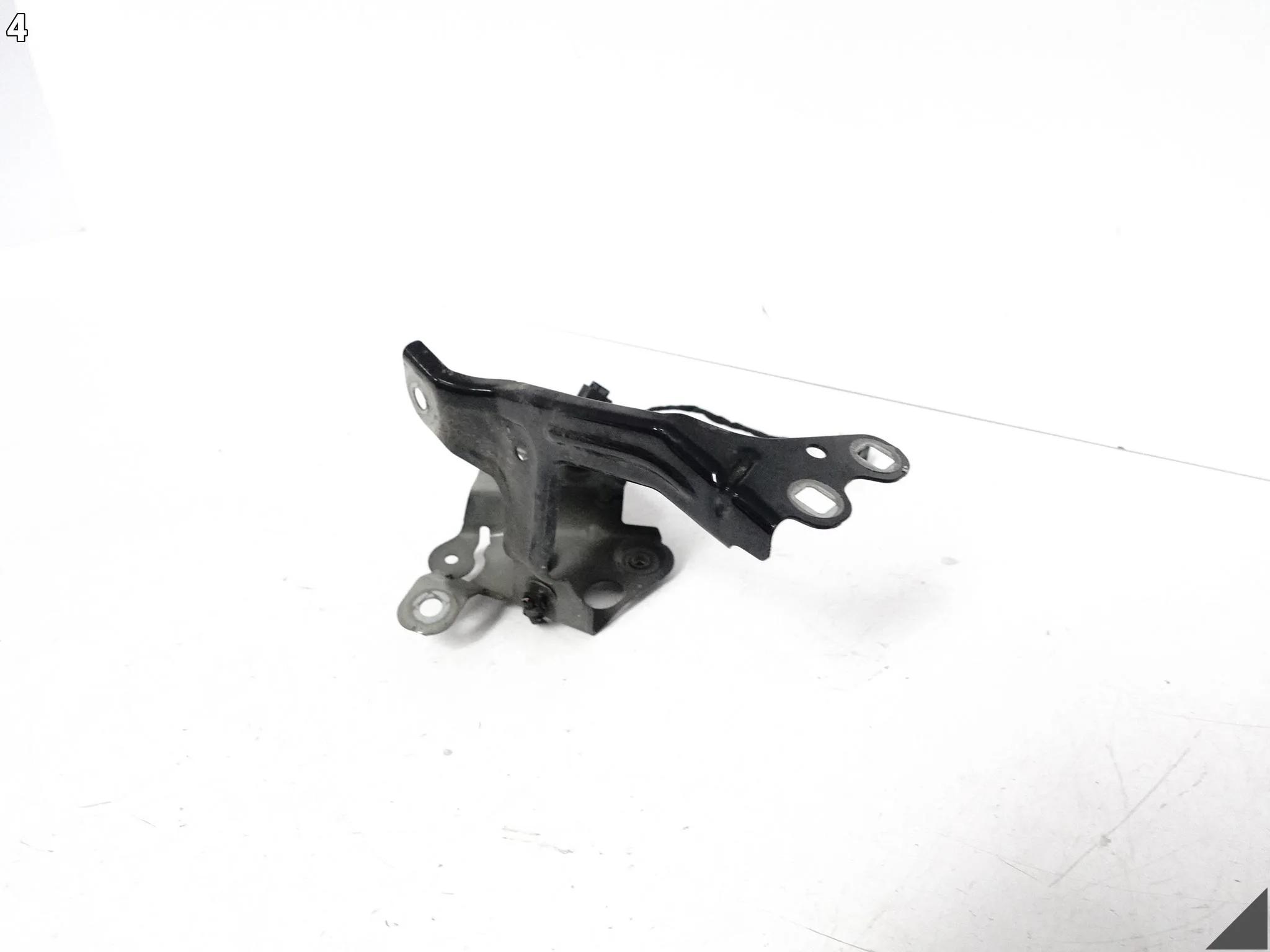 BMW 5 G30 G31 M5 F90 17-24 ŚLIZG MOCOWANIE UCHWYT W BŁOTNIK LEWY PRZÓD BMW 5 G30 G31 M5 F90 17-24 ŚLIZG MOCOWANIE UCHWYT W BŁOTNIK LEWY PRZÓD - obrazek 5