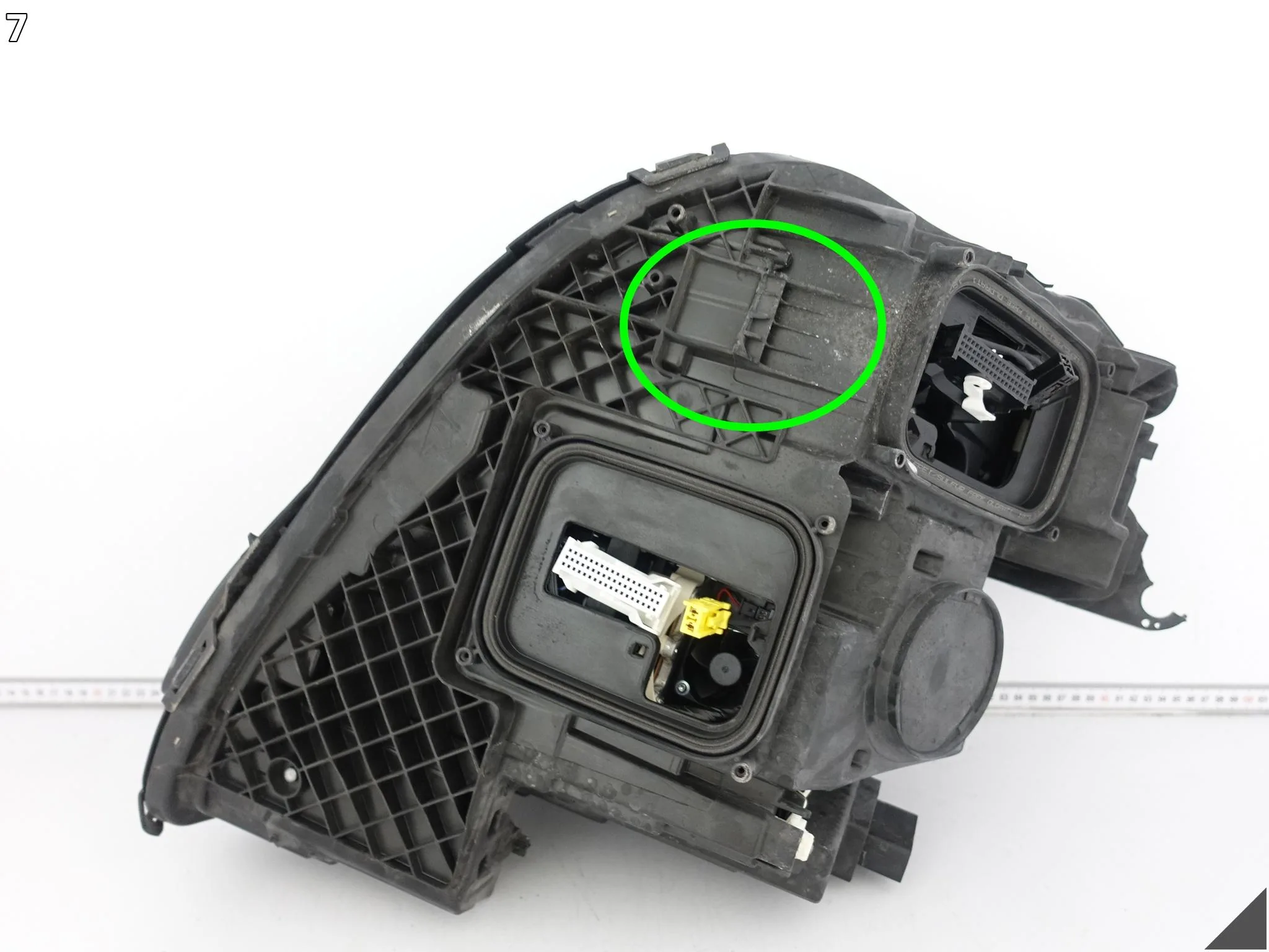 MERCEDES E-KLASA W213 S213 16-20 LAMPA FULL LED MULTIBEAM LEWA PRZÓD EU MERCEDES E-KLASA W213 S213 16-20 LAMPA FULL LED MULTIBEAM LEWA PRZÓD EU - obrazek 8