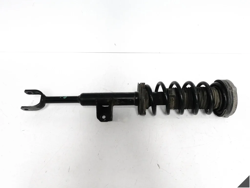 BMW 5 G31 17-20 AMORTYZATOR SPRĘŻYNA ZAWIESZENIE PRAWY PRZÓD 6866624 BMW 5 G31 17-20 AMORTYZATOR SPRĘŻYNA ZAWIESZENIE PRAWY PRZÓD 6866624