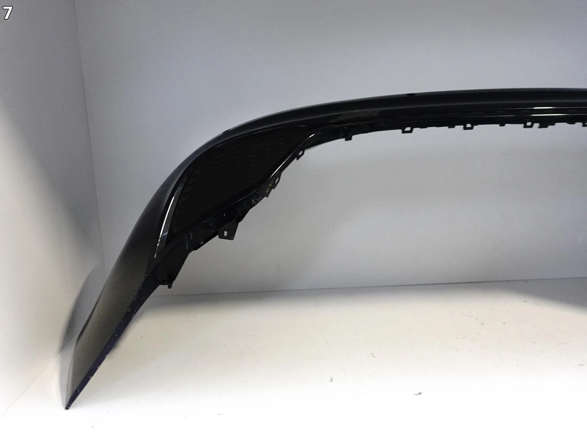 JAGUAR XE X760 LIFT R-DYNAMIC 19-24 ZDERZAK BUMPER TYŁ (6xPDC) JAGUAR XE X760 LIFT R-DYNAMIC 19-24 ZDERZAK BUMPER TYŁ (6xPDC) - obrazek 8