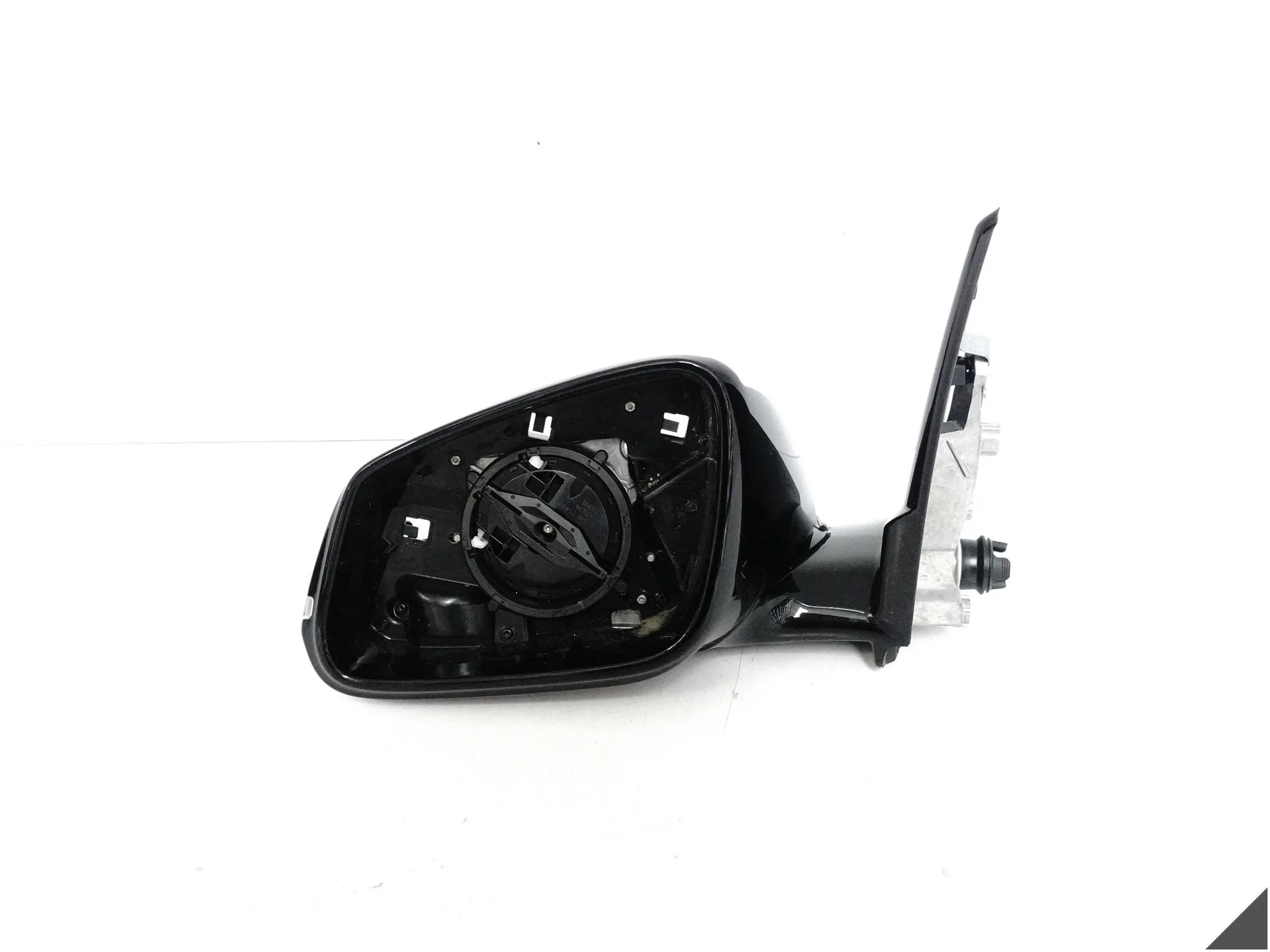 BMW X1 E84 M-PAKIET SHADOW LINE LCI LIFT 12-15 LUSTERKO STELAŻ LEWE 5 PIN BMW X1 E84 M-PAKIET SHADOW LINE LCI LIFT 12-15 LUSTERKO STELAŻ LEWE 5 PIN