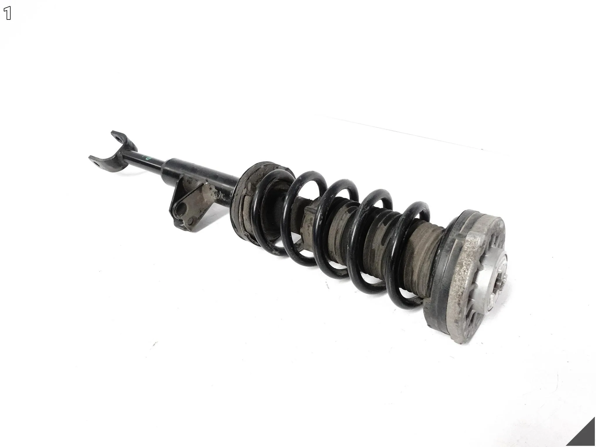 BMW 5 G31 17-20 AMORTYZATOR SPRĘŻYNA ZAWIESZENIE PRAWY PRZÓD 6866624 BMW 5 G31 17-20 AMORTYZATOR SPRĘŻYNA ZAWIESZENIE PRAWY PRZÓD 6866624 - obrazek 2
