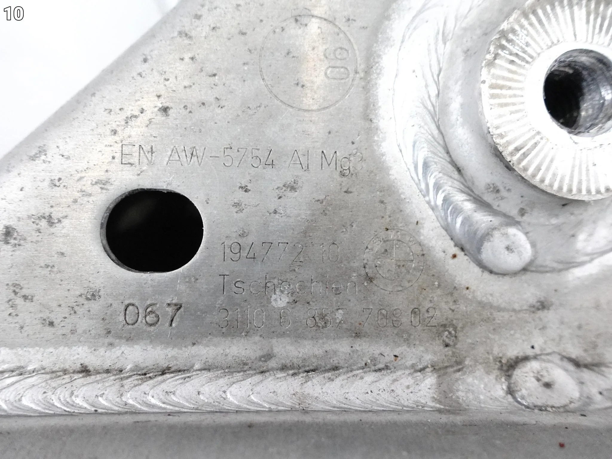BMW I3 I01 I01N I3S 13-22 LCI LIFT BELKA WÓZEK SANKI KOŁYSKA PRZÓD BMW I3 I01 I01N I3S 13-22 LCI LIFT BELKA WÓZEK SANKI KOŁYSKA PRZÓD - obrazek 11