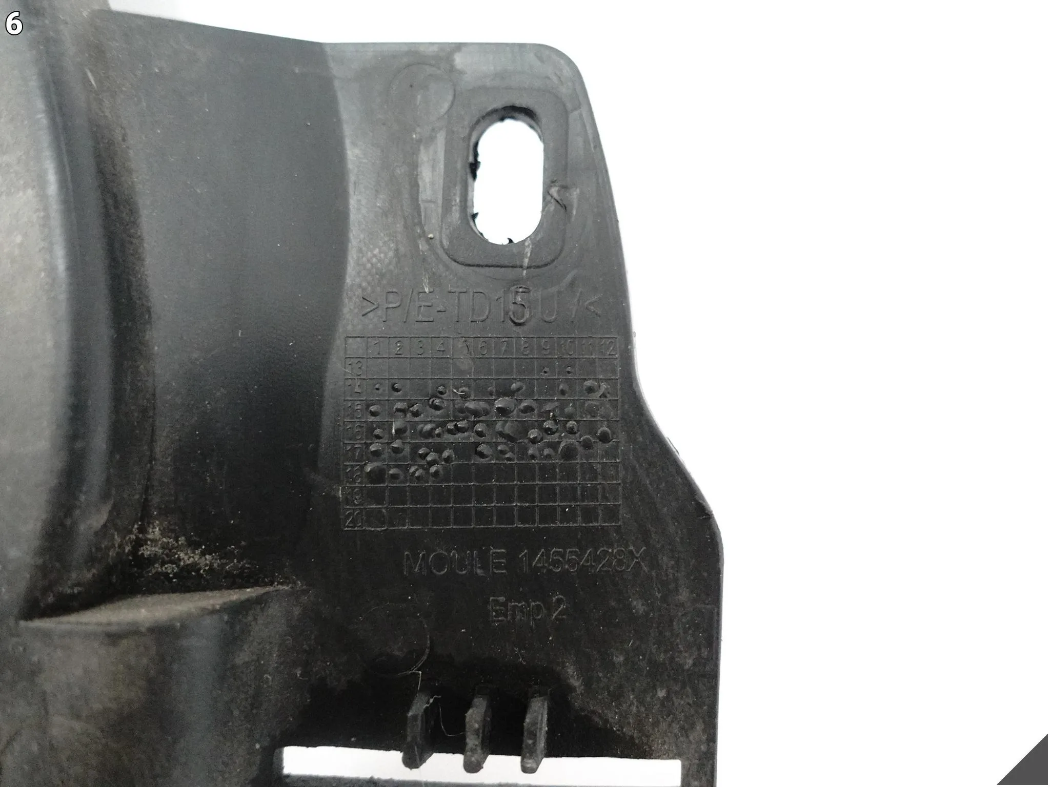 SMART FORTWO III 3 W453 14-19 KRATKA DOLNA ATRAPA WLOT W ZDERZAK PRZÓD SMART FORTWO III 3 W453 14-19 KRATKA DOLNA ATRAPA WLOT W ZDERZAK PRZÓD - obrazek 7