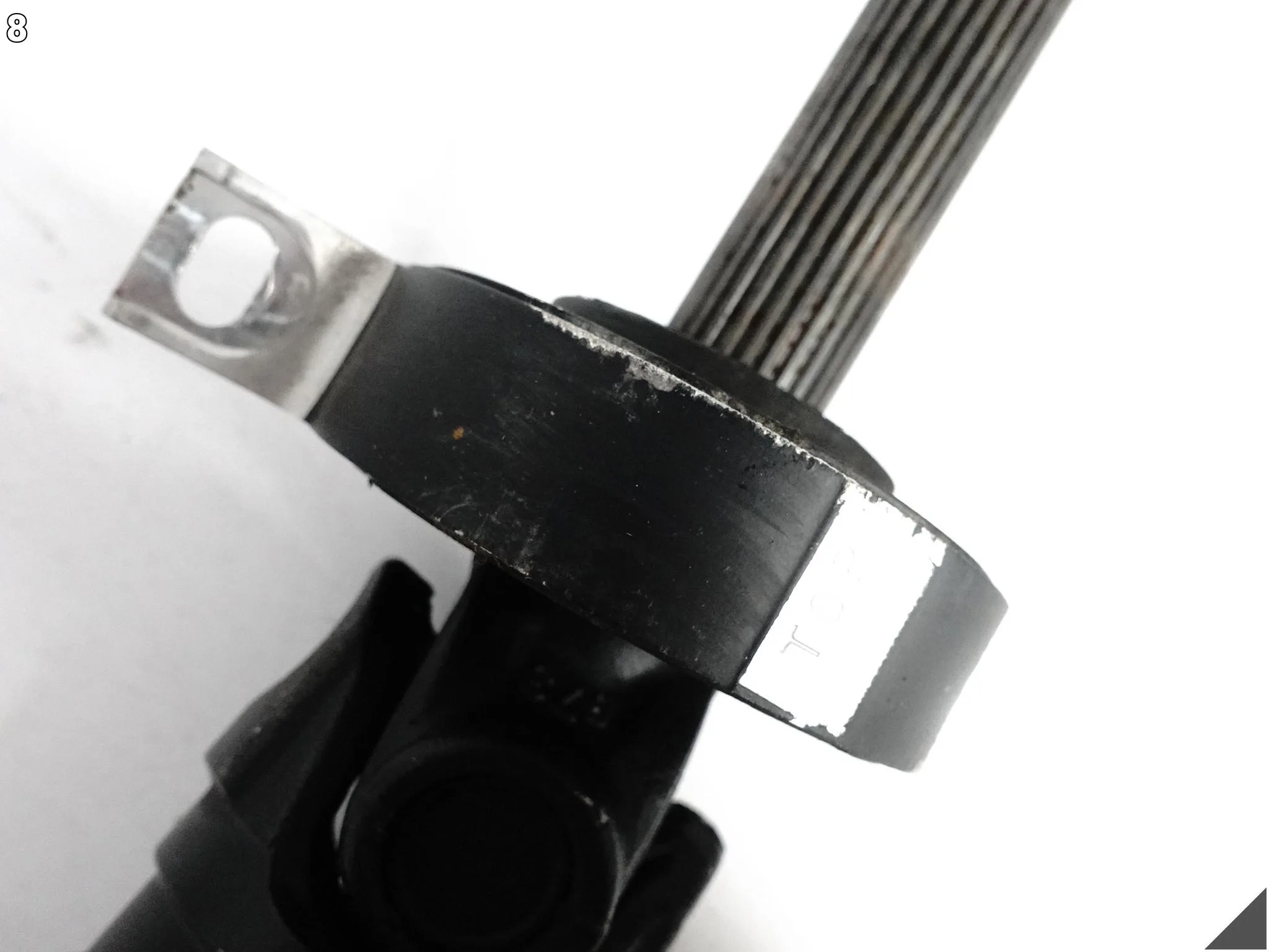 BMW 5 G30 G31 17-20 WAŁ NAPĘDOWY MANUALNA SKRZYNIA BIEGÓW TYŁ 8685910 BMW 5 G30 G31 17-20 WAŁ NAPĘDOWY MANUALNA SKRZYNIA BIEGÓW TYŁ 8685910 - obrazek 9