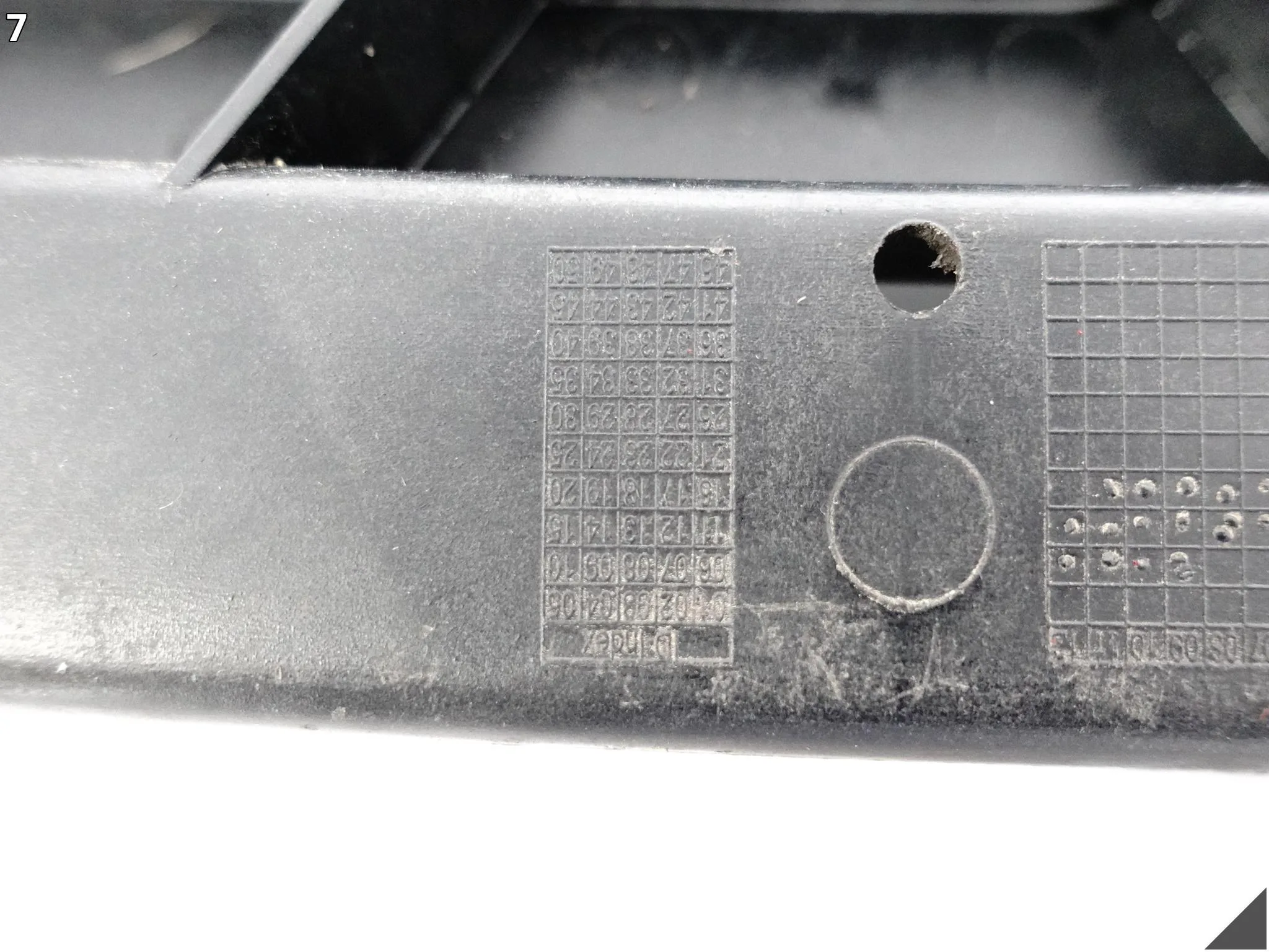 OPEL CORSA E V 14-19 BELKA WZMOCNIENIE WSPORNIK W ZDERZAK PRZÓD 39014308 OPEL CORSA E V 14-19 BELKA WZMOCNIENIE WSPORNIK W ZDERZAK PRZÓD 39014308 - obrazek 8