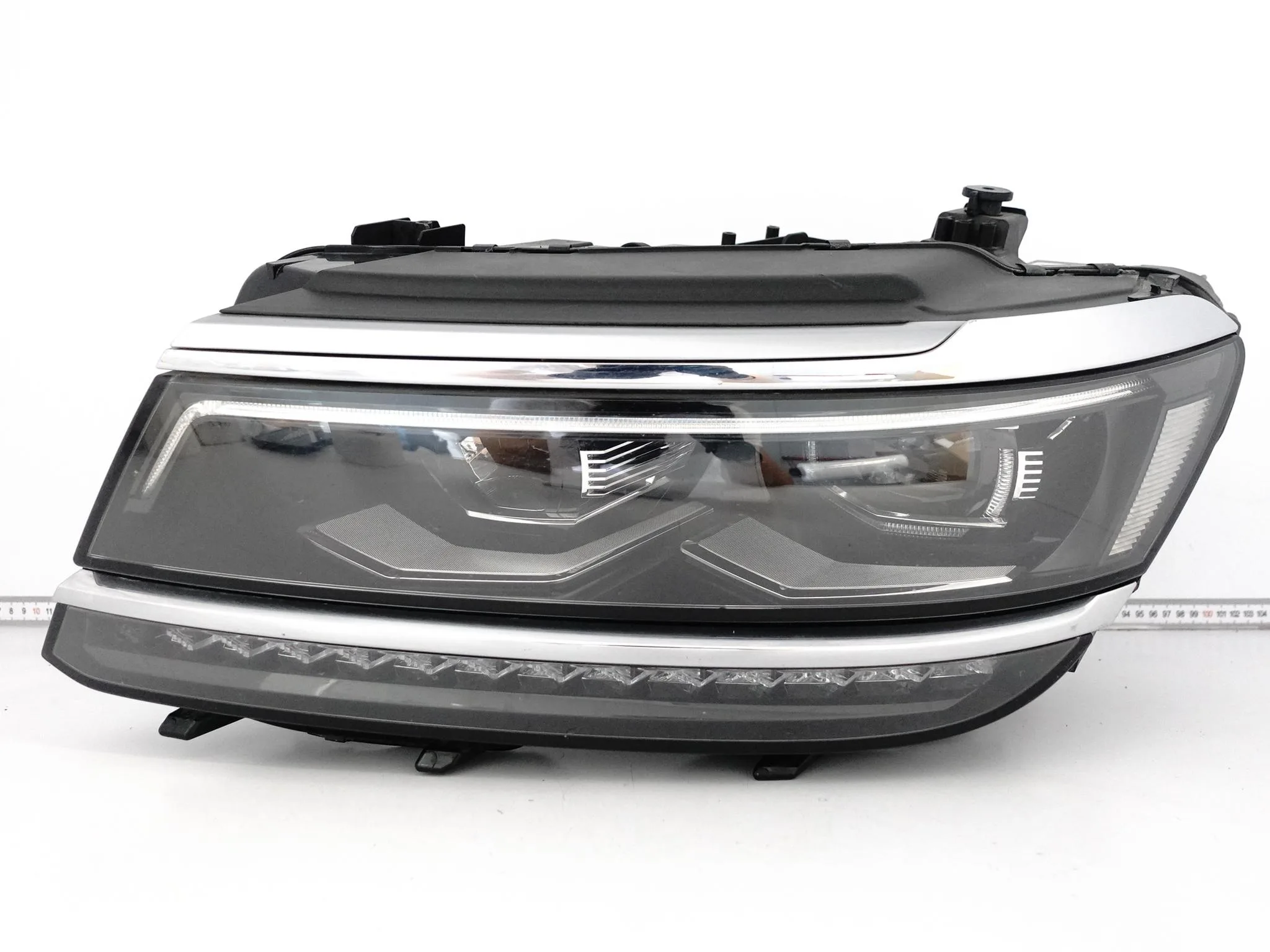 VW TIGUAN II 2 5NN ALLSPACE 17-20 LAMPA FULL LED LEWA PRZÓD EUROPA VW TIGUAN II 2 5NN ALLSPACE 17-20 LAMPA FULL LED LEWA PRZÓD EUROPA