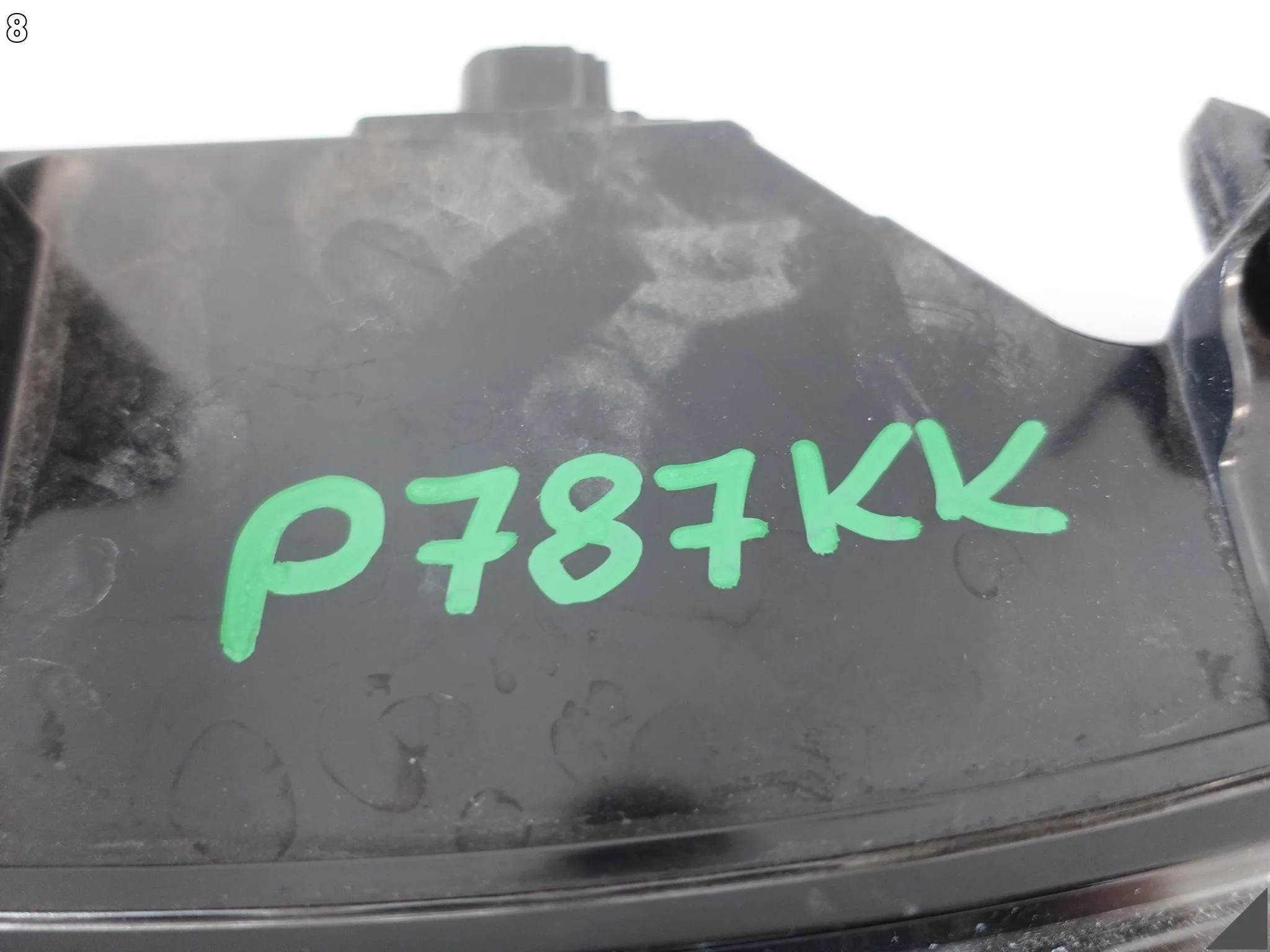 PORSCHE 911 992 19- LAMPA LED W BŁOTNIK LEWA TYŁ EUROPA BASE 992945091E PORSCHE 911 992 19- LAMPA LED W BŁOTNIK LEWA TYŁ EUROPA BASE 992945091E - obrazek 9