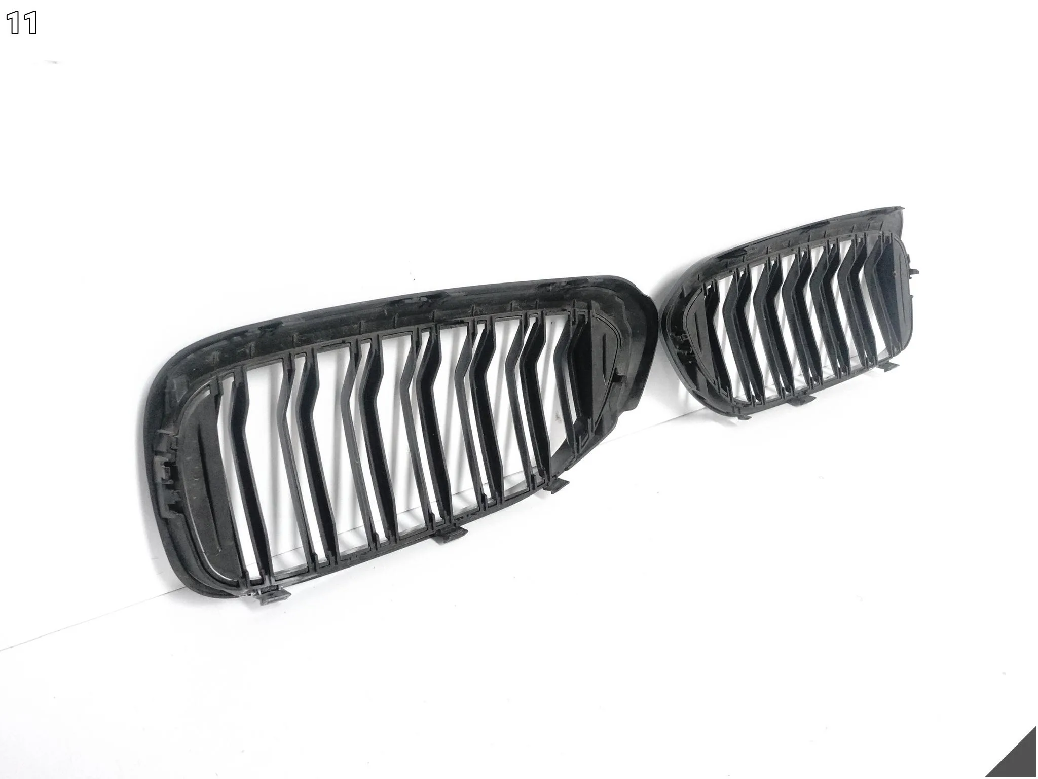 BMW 5 G30 G31 M5 F90 17-20 GRILL ATRAPA WLOT ZDERZAK PRZÓD *NIEORYGINALNY* BMW 5 G30 G31 M5 F90 17-20 GRILL ATRAPA WLOT ZDERZAK PRZÓD *NIEORYGINALNY* - obrazek 12