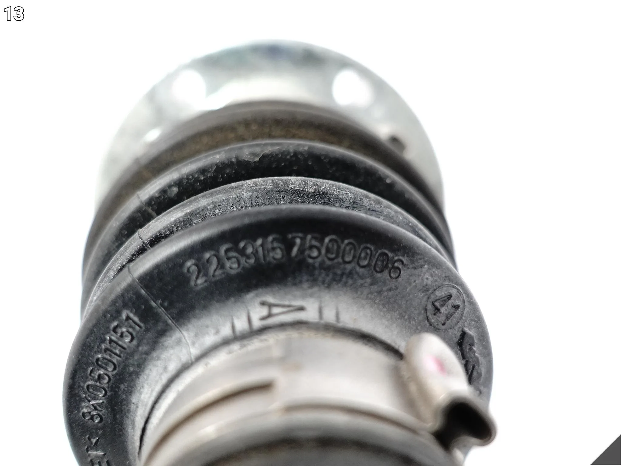 AUDI A5 8T0 B8 LIFT 11-16 ZWROTNICA WAHACZE PÓŁOŚ PIASTA PRAWA TYŁ 14KM AUDI A5 8T0 B8 LIFT 11-16 ZWROTNICA WAHACZE PÓŁOŚ PIASTA PRAWA TYŁ 14KM - obrazek 14