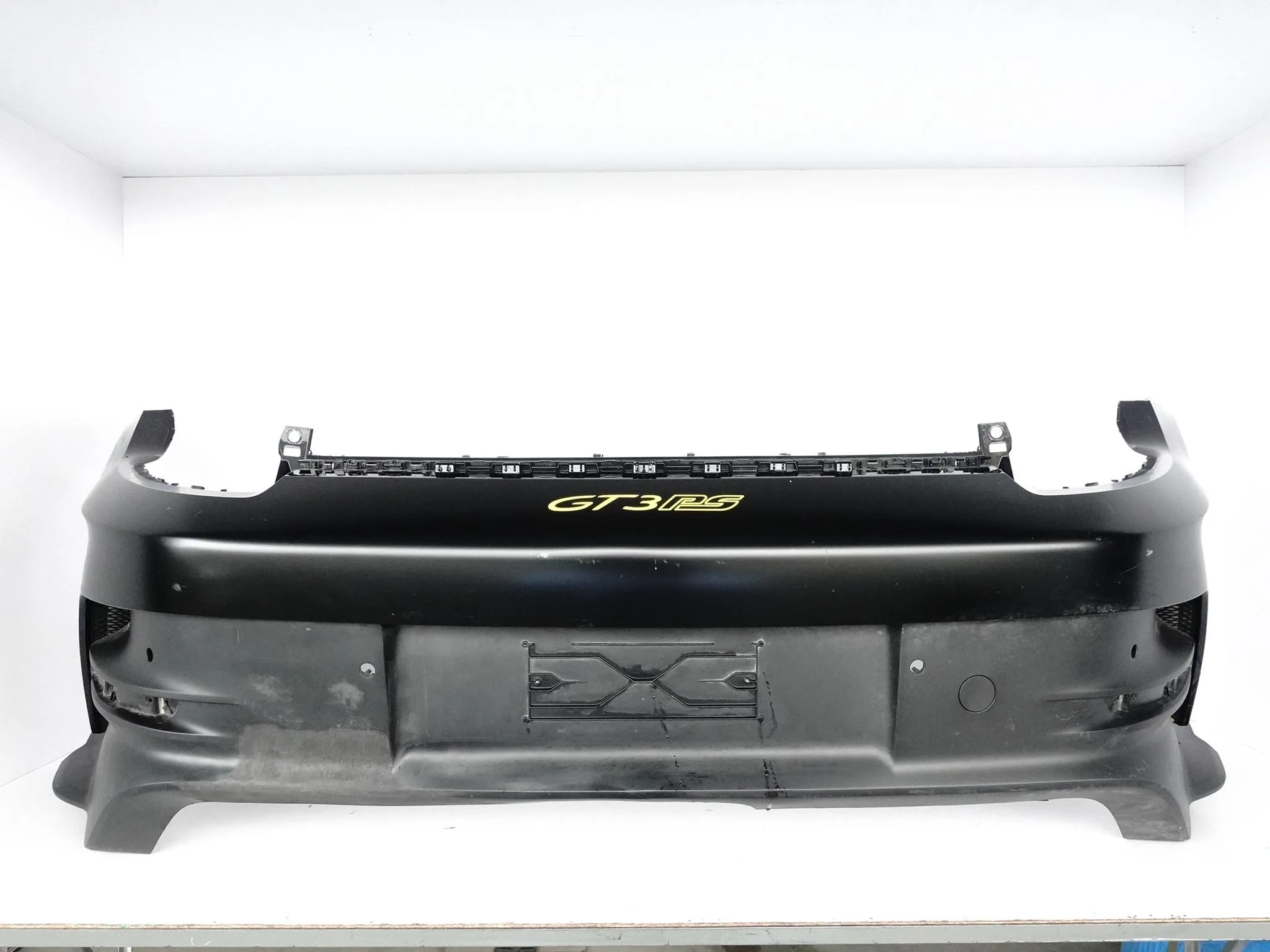 PORSCHE 911 992 9GT GT3RS GT3 RS 22- ZDERZAK BUMPER SPOILER BLENDA TYŁ PDC PORSCHE 911 992 9GT GT3RS GT3 RS 22- ZDERZAK BUMPER SPOILER BLENDA TYŁ PDC