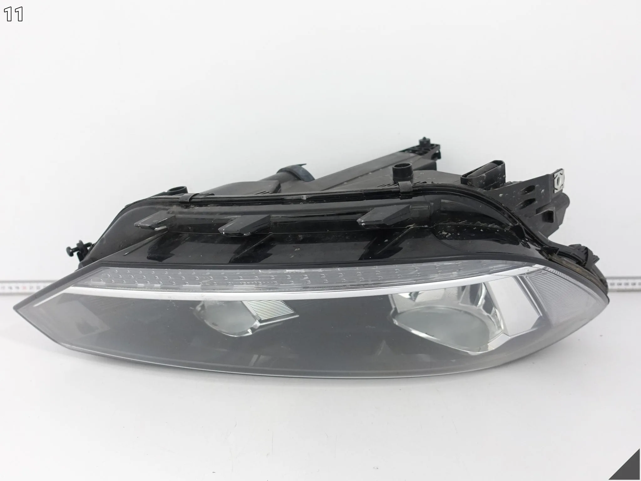 VW TOURAN 5TB (II GENERACJA) 15- LAMPA ZWYKŁA HALOGEN PRAWA PRZÓD EUROPA VW TOURAN 5TB (II GENERACJA) 15- LAMPA ZWYKŁA HALOGEN PRAWA PRZÓD EUROPA - obrazek 12