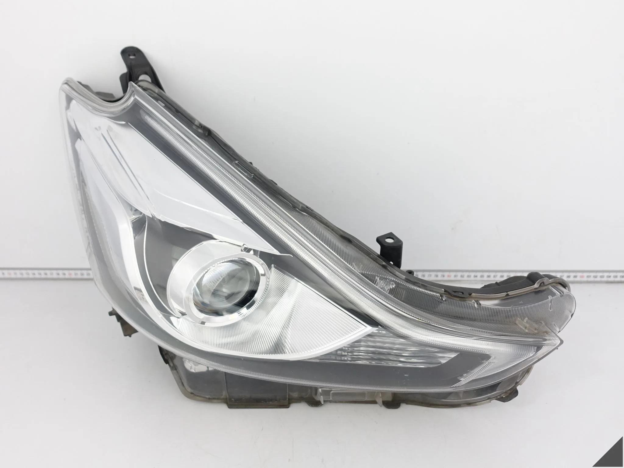 TOYOTA PRIUS+ PLUS LIFT 15-21 LAMPA HEADLIGHT FULL LED PRAWA PRZÓD EUROPA TOYOTA PRIUS+ PLUS LIFT 15-21 LAMPA HEADLIGHT FULL LED PRAWA PRZÓD EUROPA