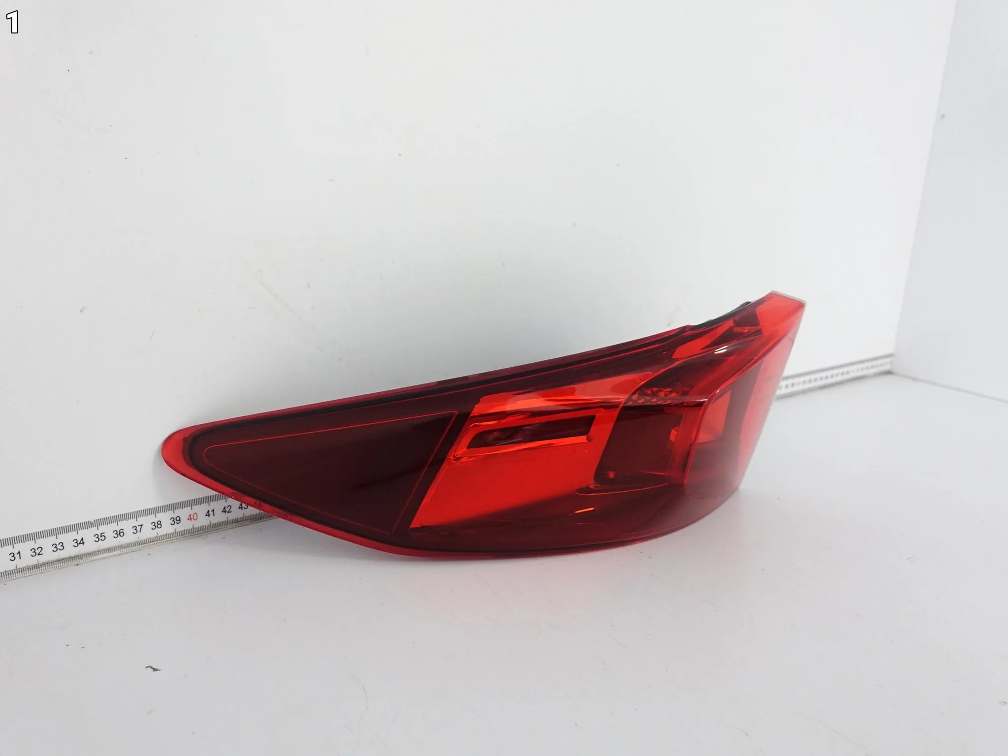 CUPRA FORMENTOR 5FF 20-24 LAMPA LED LEWA W BŁOTNIK TYŁ EUROPA CUPRA FORMENTOR 5FF 20-24 LAMPA LED LEWA W BŁOTNIK TYŁ EUROPA - obrazek 2
