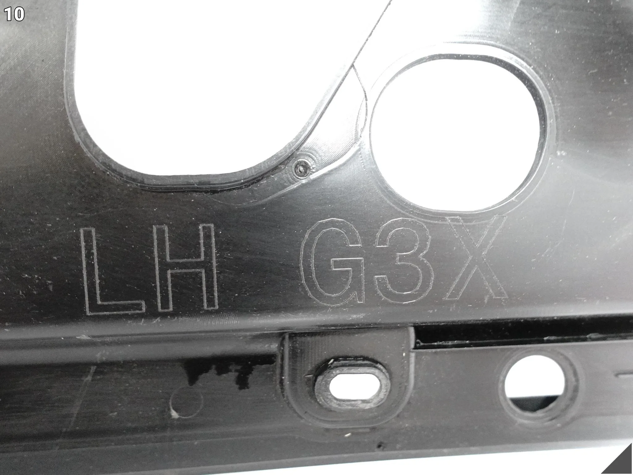 BMW 5 M5 G30 G31 F90 LISTWA OSŁONA NAKŁADKA ZAŚLEPKA NA BŁOTNIK PRZÓD LEWY BMW 5 M5 G30 G31 F90 LISTWA OSŁONA NAKŁADKA ZAŚLEPKA NA BŁOTNIK PRZÓD LEWY - obrazek 11