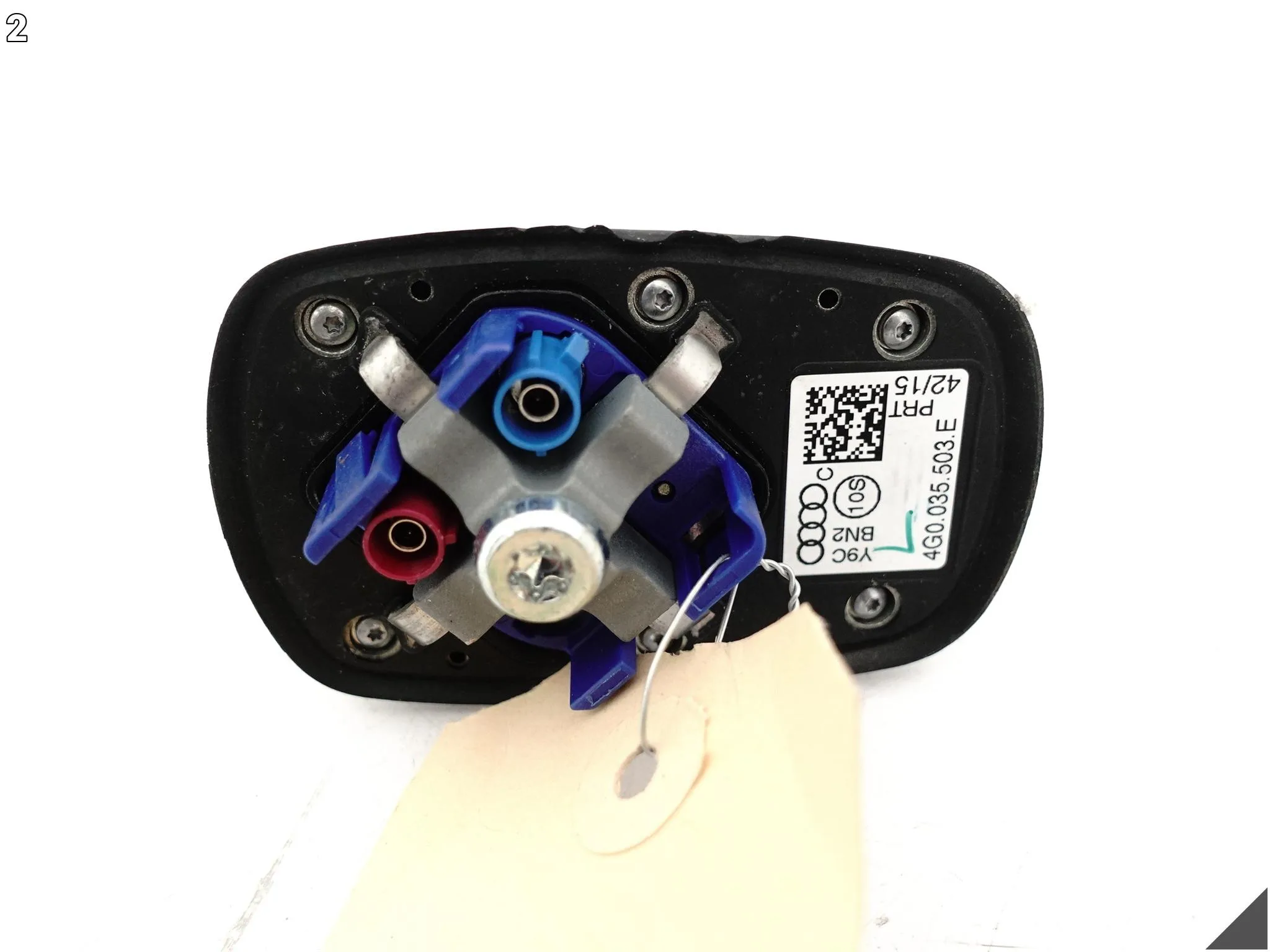 AUDI A5 S5 8T8 8T0 A4 S4 8K0 B8 A6 4G0 ANTENA DACHOWA GPS PŁETWA REKIN Y9C AUDI A5 S5 8T8 8T0 A4 S4 8K0 B8 A6 4G0 ANTENA DACHOWA GPS PŁETWA REKIN Y9C - obrazek 3