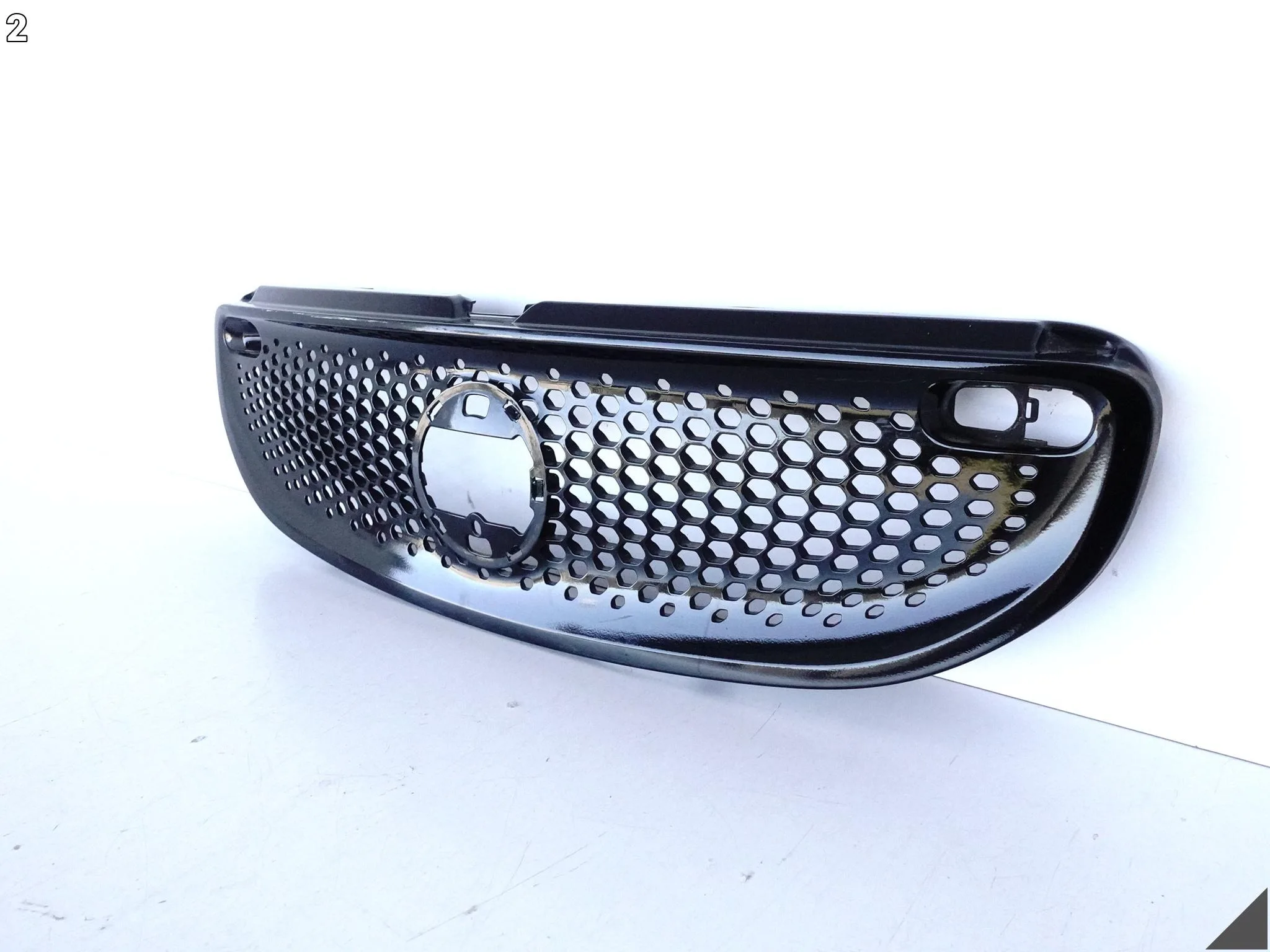 SMART FORTWO III 3 W453 14-19 GRILL ATRAPA WLOT W ZDERZAK PRZÓD A4538881223 SMART FORTWO III 3 W453 14-19 GRILL ATRAPA WLOT W ZDERZAK PRZÓD A4538881223 - obrazek 3