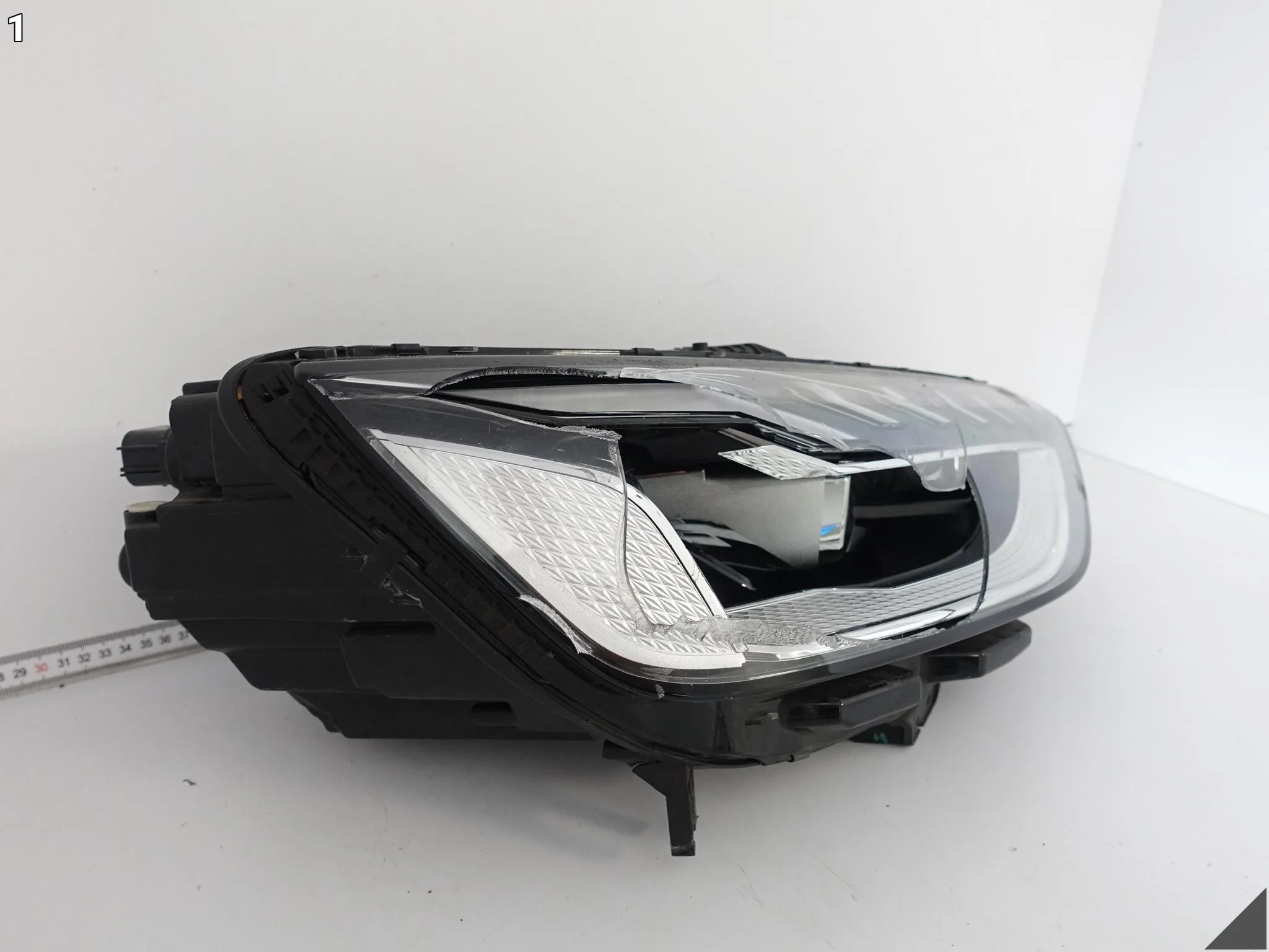 AUDI A4 S4 B9 8W0 LIFT FL 19-24 LAMPA MATRIX FULL LED PRAWA PRZÓD EUROPA AUDI A4 S4 B9 8W0 LIFT FL 19-24 LAMPA MATRIX FULL LED PRAWA PRZÓD EUROPA - obrazek 2