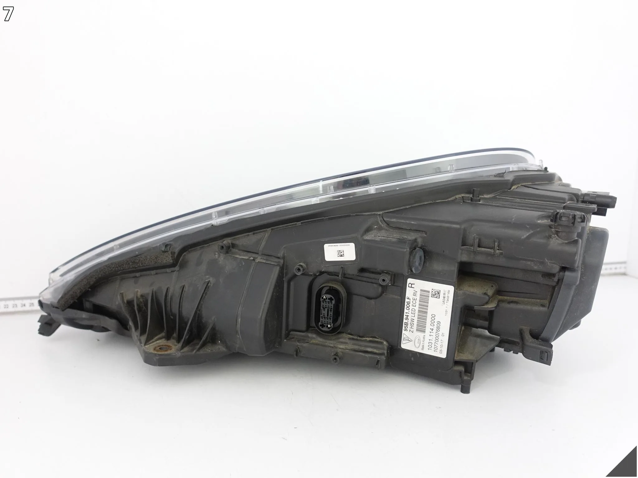 PORSCHE MACAN 95B 13-18 TURBO / GTS LAMPA FULL LED PRAWA PRZÓD EUROPA PORSCHE MACAN 95B 13-18 TURBO / GTS LAMPA FULL LED PRAWA PRZÓD EUROPA - obrazek 8
