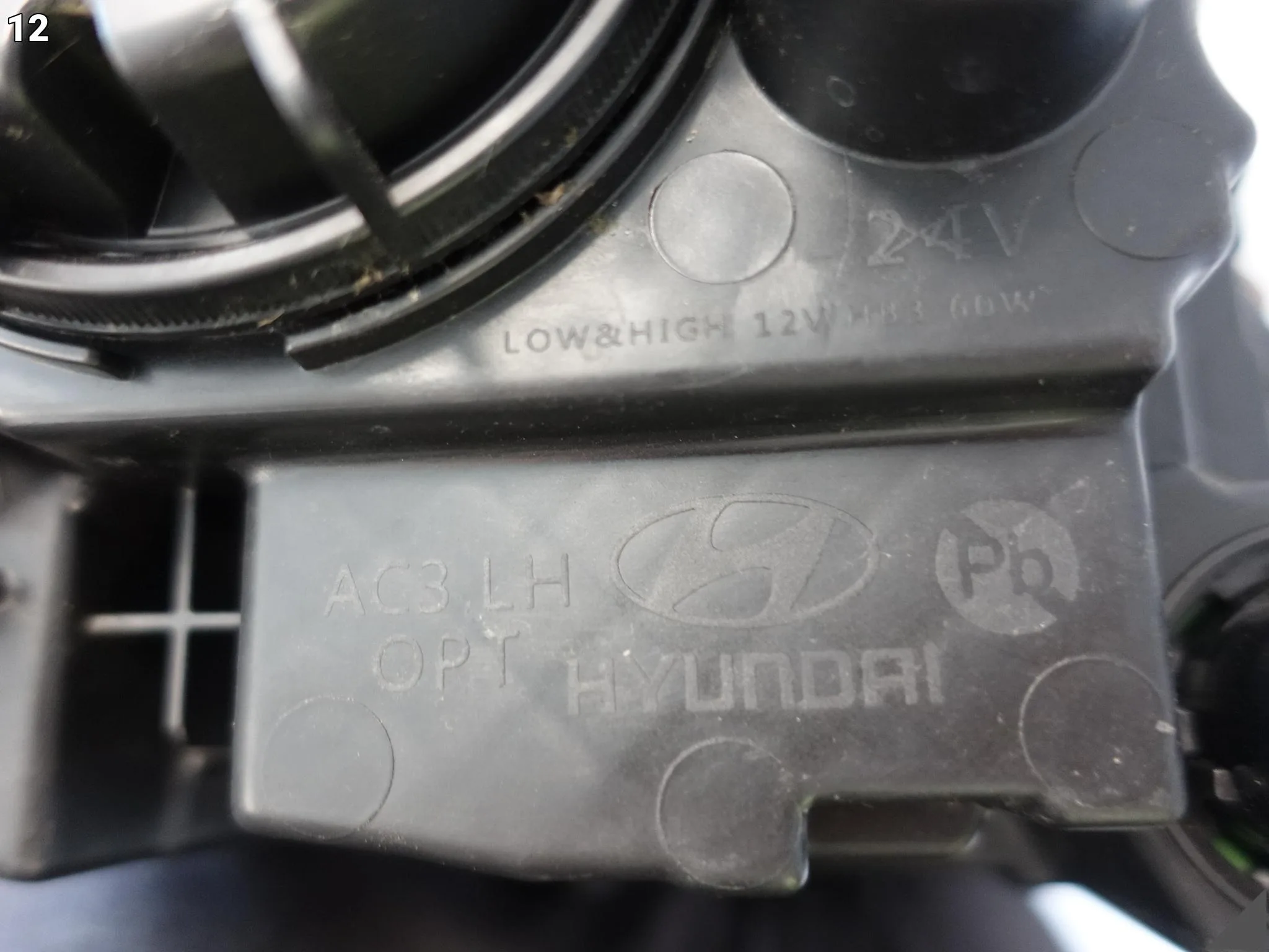 HYUNDAI I10 III 3 N-LINE 19-23 LAMPA ZWYKŁA HALOGEN SOCZEWKA LEWA PRZÓD EU HYUNDAI I10 III 3 N-LINE 19-23 LAMPA ZWYKŁA HALOGEN SOCZEWKA LEWA PRZÓD EU - obrazek 13