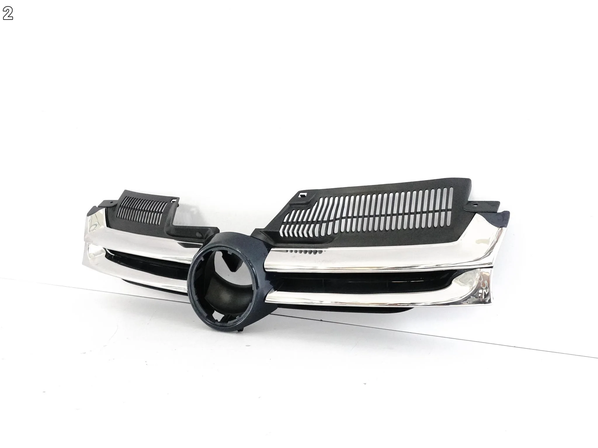 VW GOLF V 5 03-09 1K0 GRILL ATRAPA KRATKA CHROM W ZDERZAK PRZÓD VW GOLF V 5 03-09 1K0 GRILL ATRAPA KRATKA CHROM W ZDERZAK PRZÓD - obrazek 3