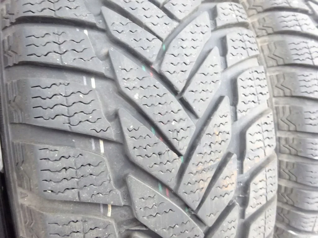 BMW E81 E87 E82 FELGI+OPONY 205/55 16 ZIMA 8MM BMW E81 E87 E82 FELGI+OPONY 205/55 16 ZIMA 8MM - obrazek 14