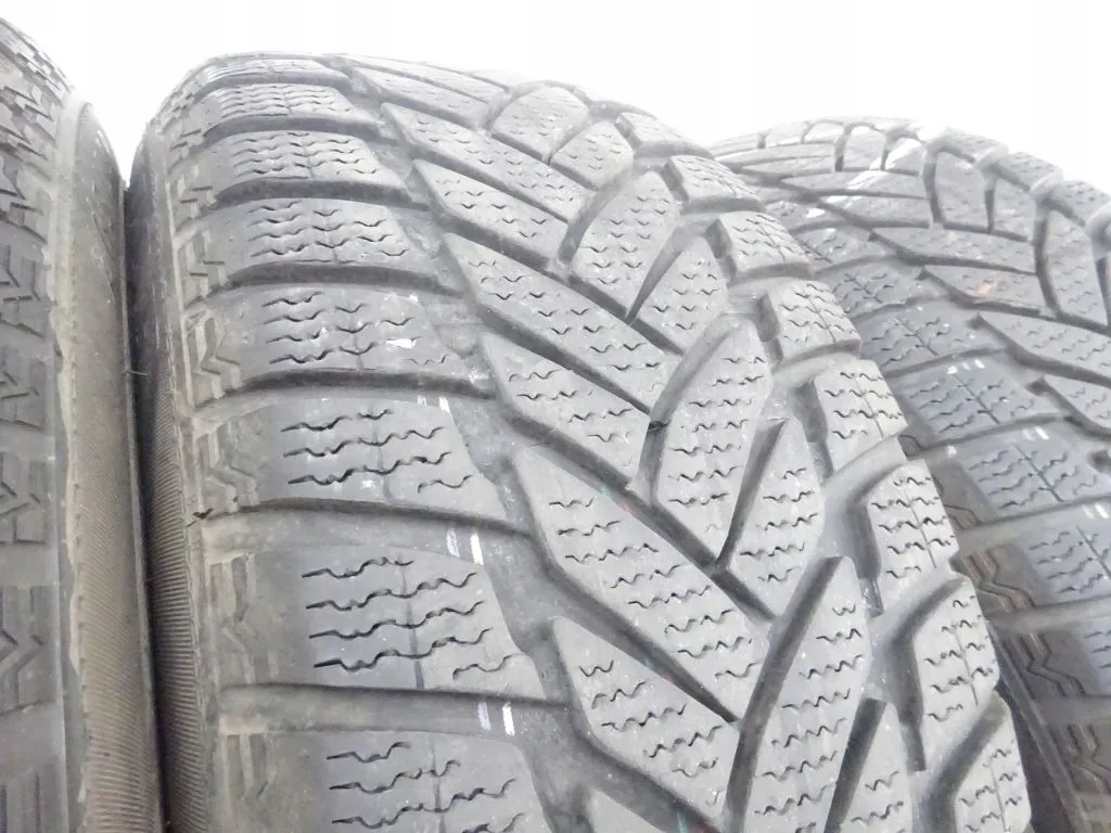 BMW E81 E87 E82 FELGI+OPONY 205/55 16 ZIMA 8MM BMW E81 E87 E82 FELGI+OPONY 205/55 16 ZIMA 8MM - obrazek 15