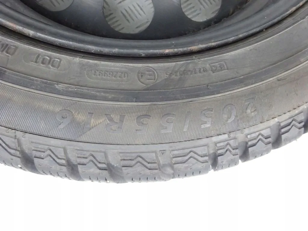 BMW E81 E87 E82 FELGI+OPONY 205/55 16 ZIMA 8MM BMW E81 E87 E82 FELGI+OPONY 205/55 16 ZIMA 8MM - obrazek 4