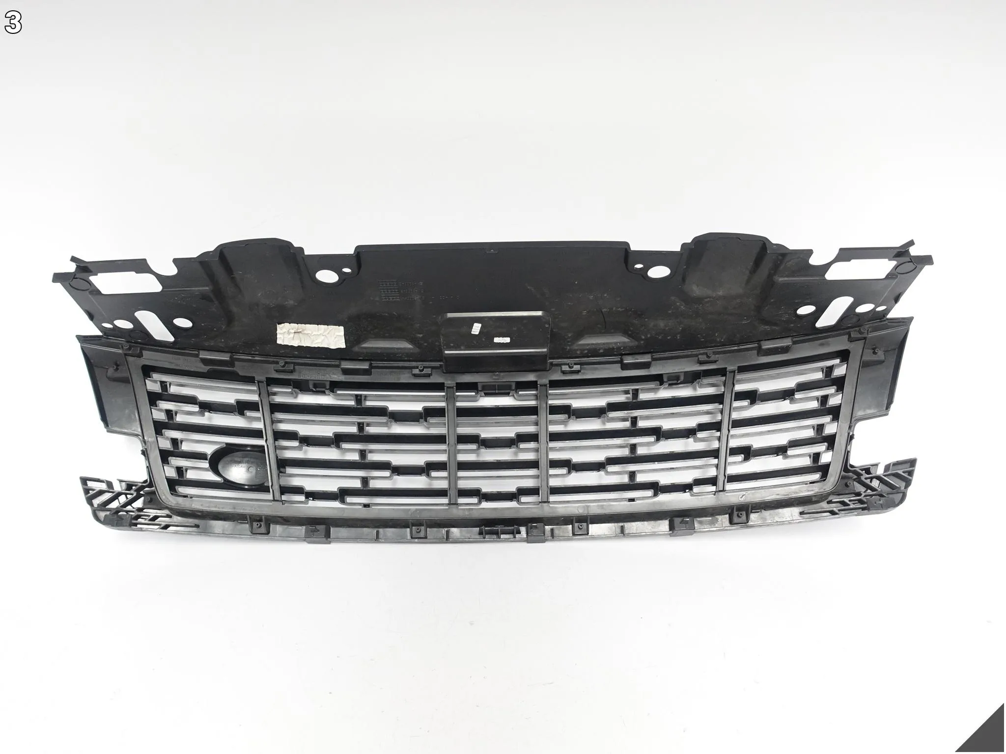 LAND ROVER RANGE ROVER L460 V 5 22- GRILL ATRAPA WLOT W ZDERZAK PRZÓD LAND ROVER RANGE ROVER L460 V 5 22- GRILL ATRAPA WLOT W ZDERZAK PRZÓD - obrazek 4