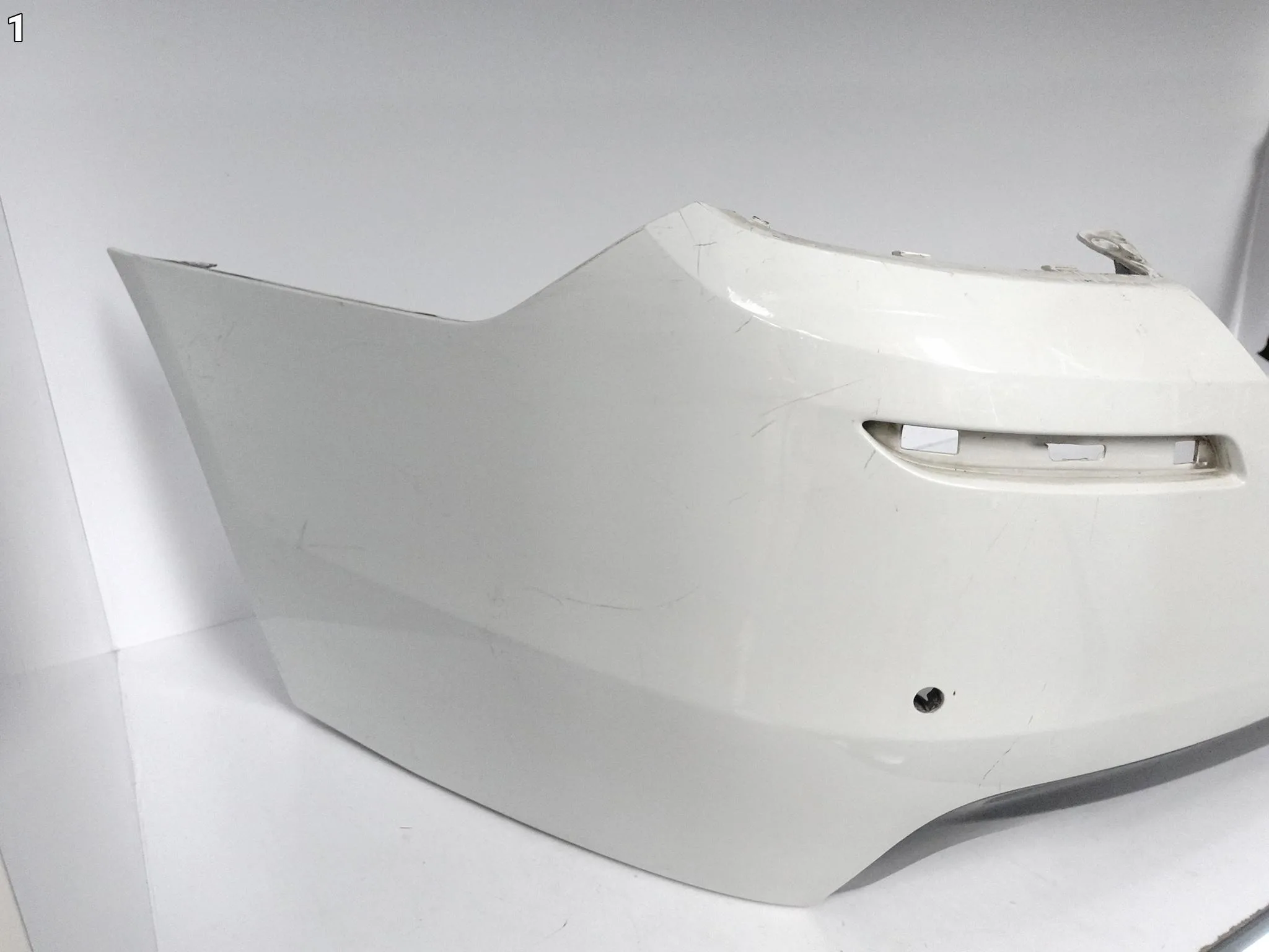 BMW 5 F10 M-PAKIET SEDAN 10-17 ZDERZAK BUMPER SPOILER DYFUZOR TYŁ (4xPDC) BMW 5 F10 M-PAKIET SEDAN 10-17 ZDERZAK BUMPER SPOILER DYFUZOR TYŁ (4xPDC) - obrazek 2