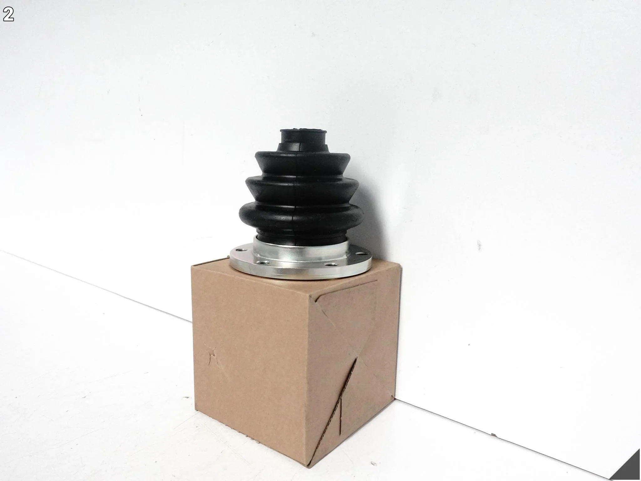 PORSCHE 911 930 74-89 OSŁONA PRZEGUBU WEWNĘTRZNEGO Z FLANSZĄ TYŁ L = R PORSCHE 911 930 74-89 OSŁONA PRZEGUBU WEWNĘTRZNEGO Z FLANSZĄ TYŁ L = R - obrazek 3