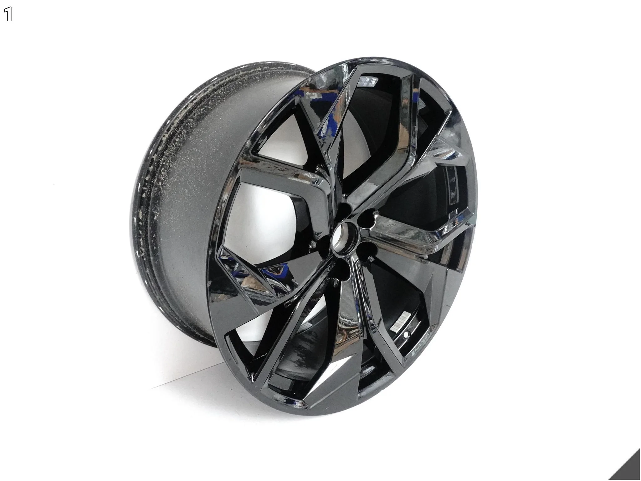 AUDI RSQ8 RS Q8 4M8 FELGA ALUFELGA 10,5Jx23 ET18 5×112 4M8601025AP AUDI RSQ8 RS Q8 4M8 FELGA ALUFELGA 10,5Jx23 ET18 5x112 4M8601025AP - obrazek 2