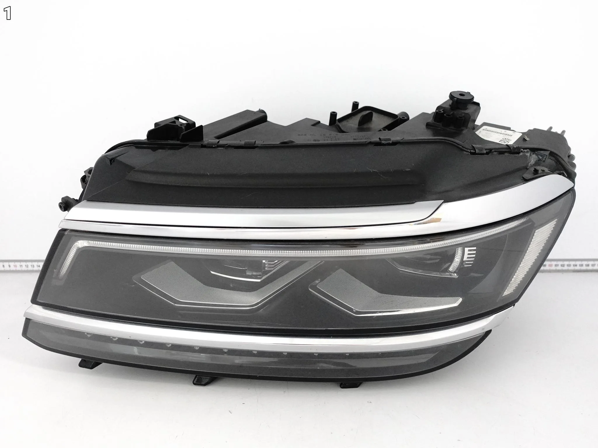 VW TIGUAN II 2 5NN ALLSPACE 17-20 LAMPA FULL LED LEWA PRZÓD EUROPA VW TIGUAN II 2 5NN ALLSPACE 17-20 LAMPA FULL LED LEWA PRZÓD EUROPA - obrazek 2