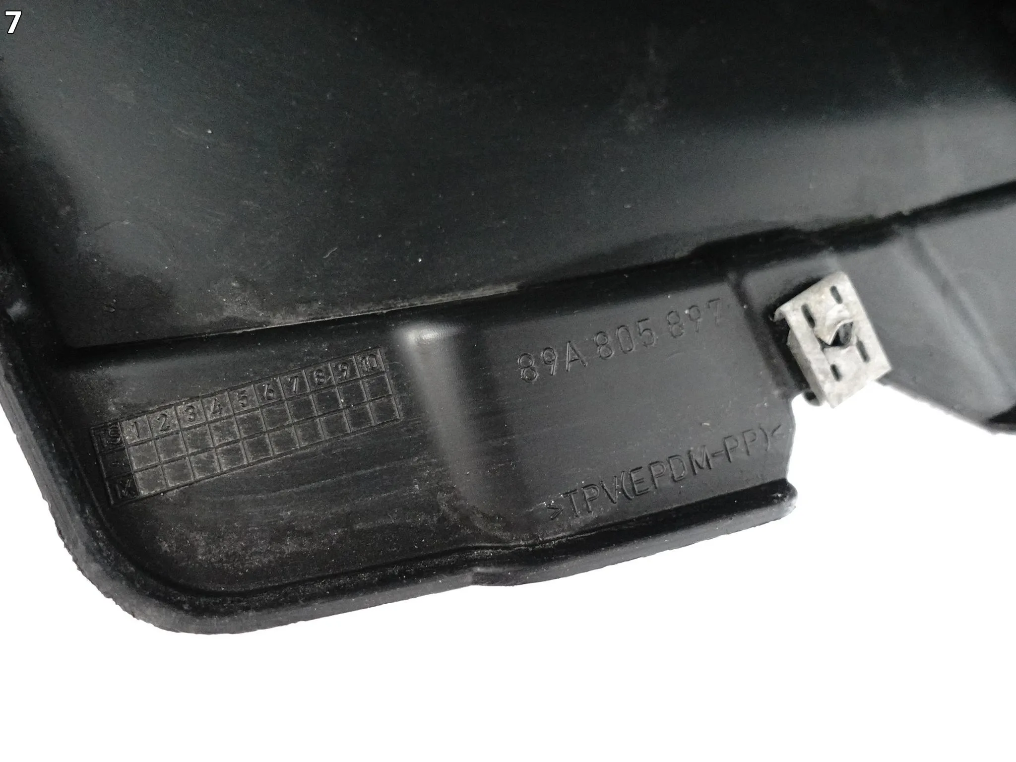 AUDI Q4 E-TRON 89A F4 21- NADKOLE POSZYCIE WNĘKI KOŁA LEWE PRZÓD 89A821171B AUDI Q4 E-TRON 89A F4 21- NADKOLE POSZYCIE WNĘKI KOŁA LEWE PRZÓD 89A821171B - obrazek 8
