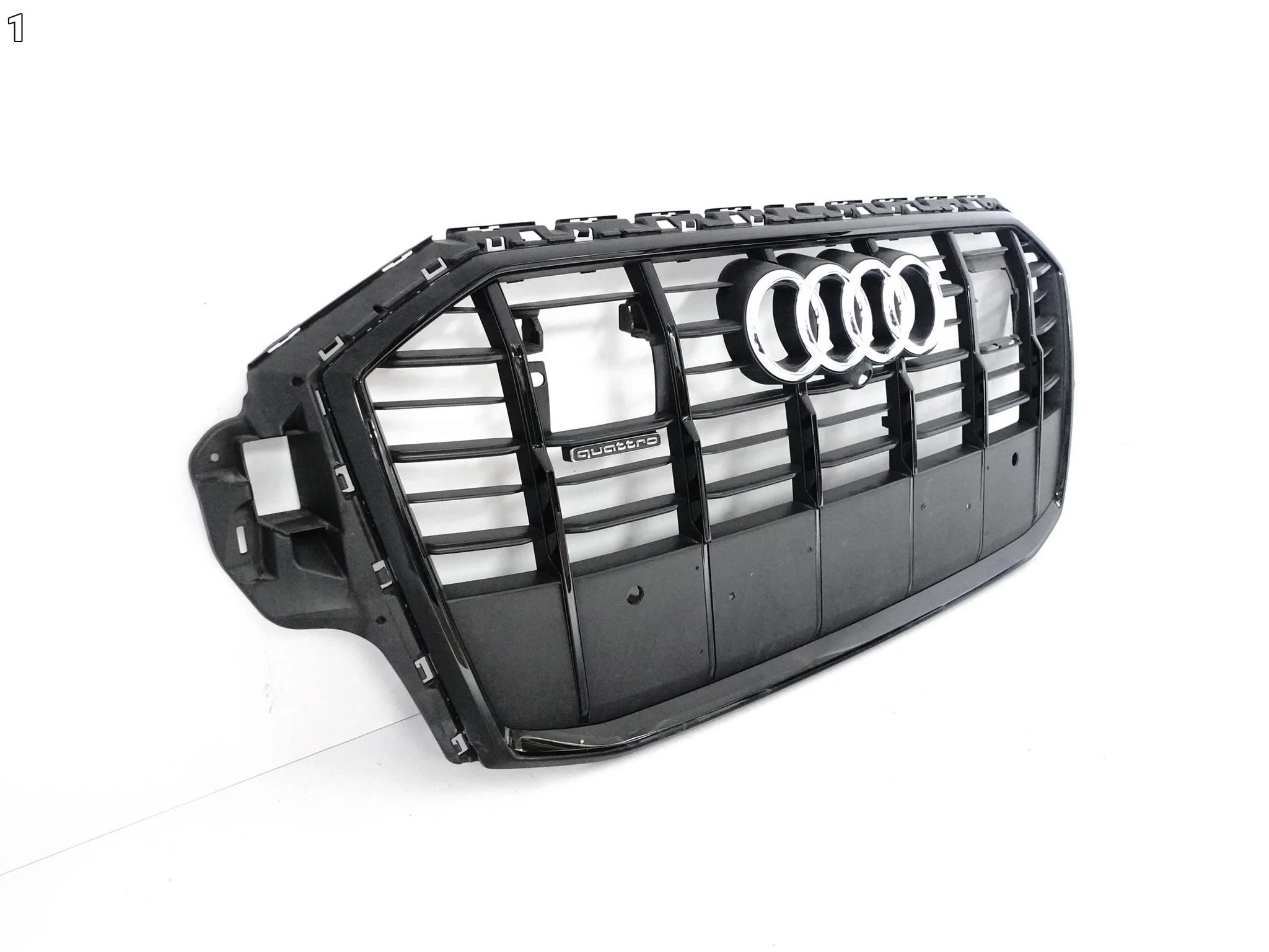 AUDI Q7 II 4M0 LIFT FL 19-24 GRILL ATRAPA W ZDERZAK PDC ACC RADARY PRZÓD AUDI Q7 II 4M0 LIFT FL 19-24 GRILL ATRAPA W ZDERZAK PDC ACC RADARY PRZÓD - obrazek 2