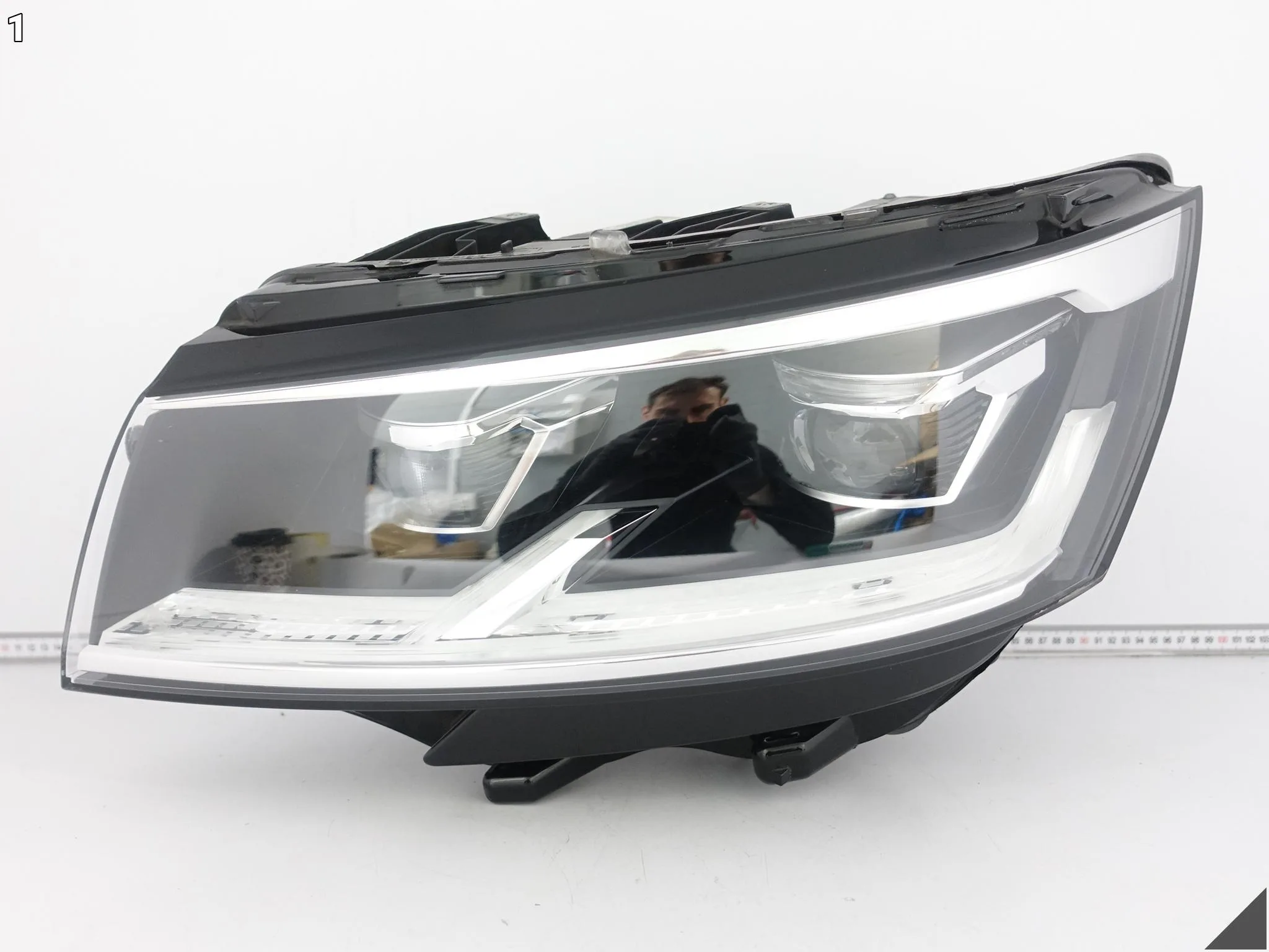 VW T6 T6.1 TRANSPORTER MULTIVAN LIFT 7L1 19-23 LAMPA FULL LED LEWA PRZÓD EU VW T6 T6.1 TRANSPORTER MULTIVAN LIFT 7L1 19-23 LAMPA FULL LED LEWA PRZÓD EU - obrazek 2