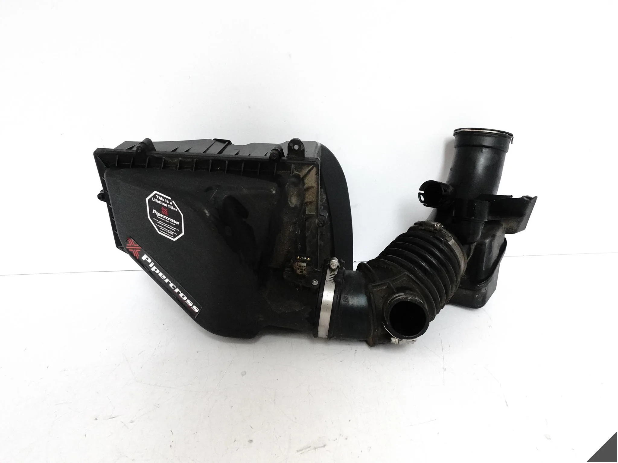 BMW G01 G02 G05 G11 G12 G30 G31 G32 OBUDOWA PRZEWÓD FILTRA POWIETRZA BMW G01 G02 G05 G11 G12 G30 G31 G32 OBUDOWA PRZEWÓD FILTRA POWIETRZA